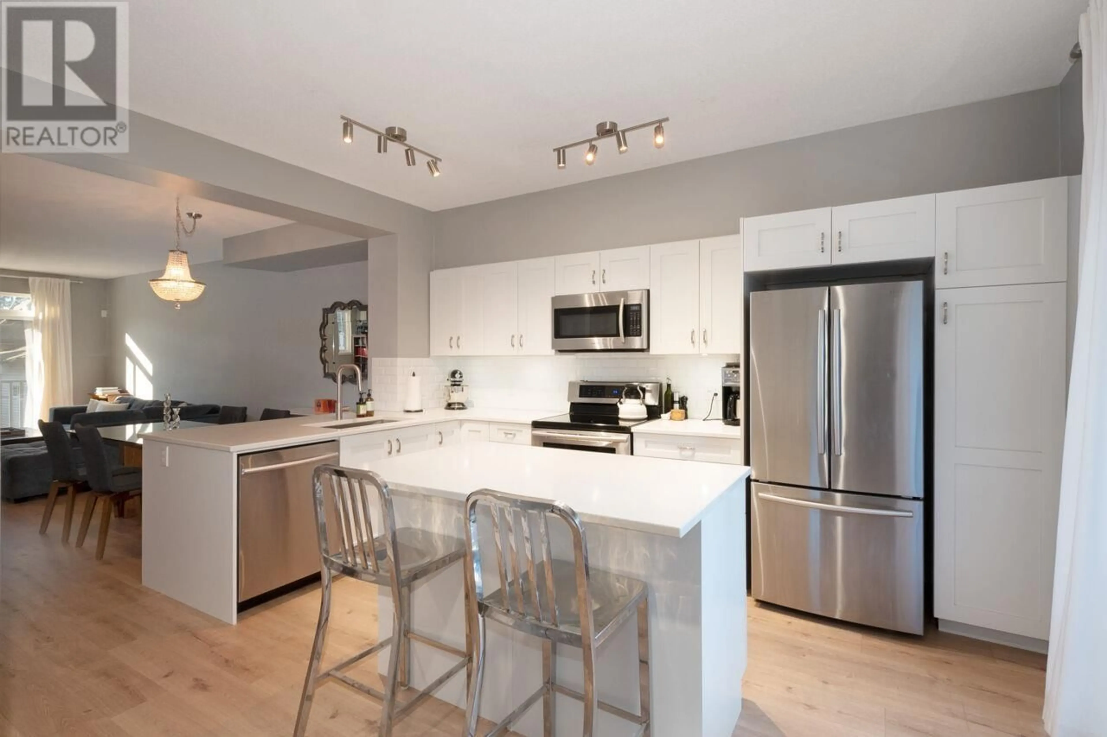Open concept kitchen, unknown for 75 - 2200 PANORAMA DRIVE, Port Moody British Columbia V3H5M2