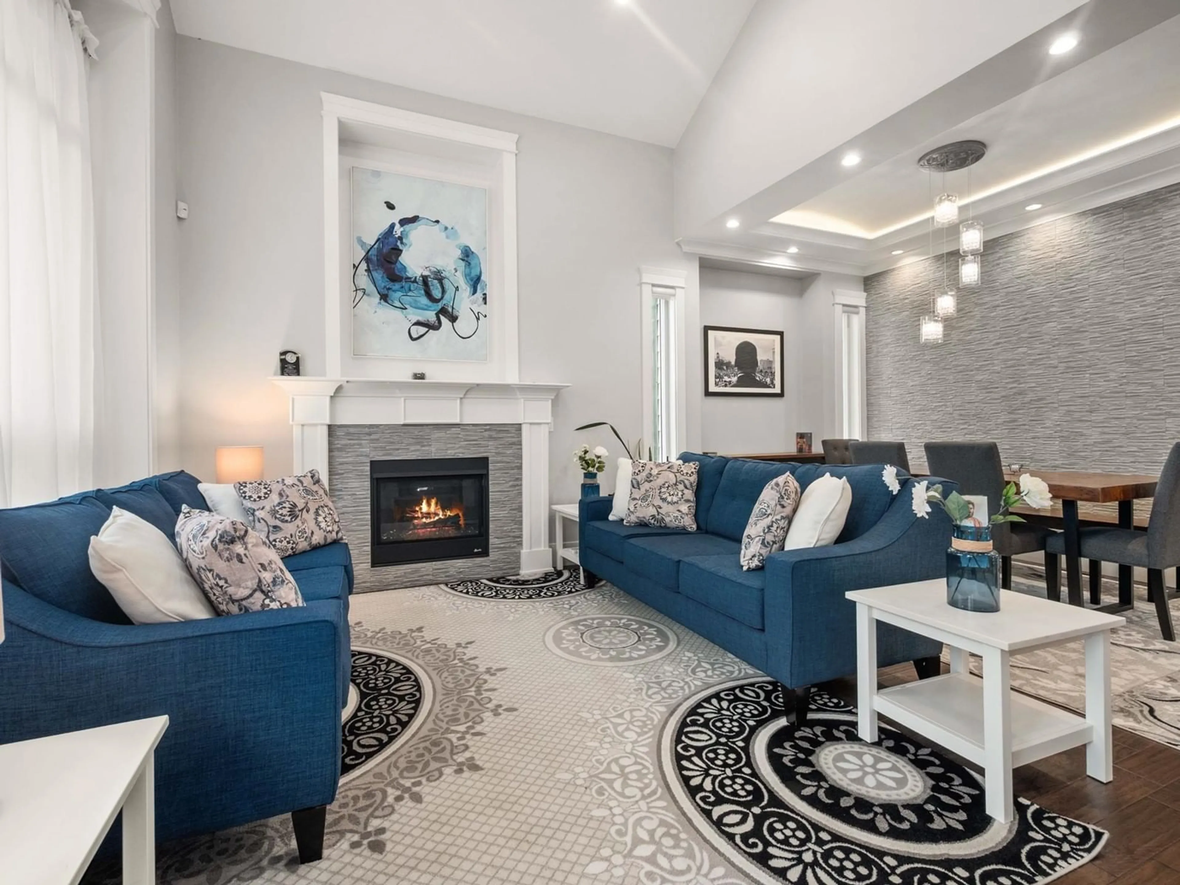 Living room with furniture, unknown for 14133 61, Surrey British Columbia V3X0H7