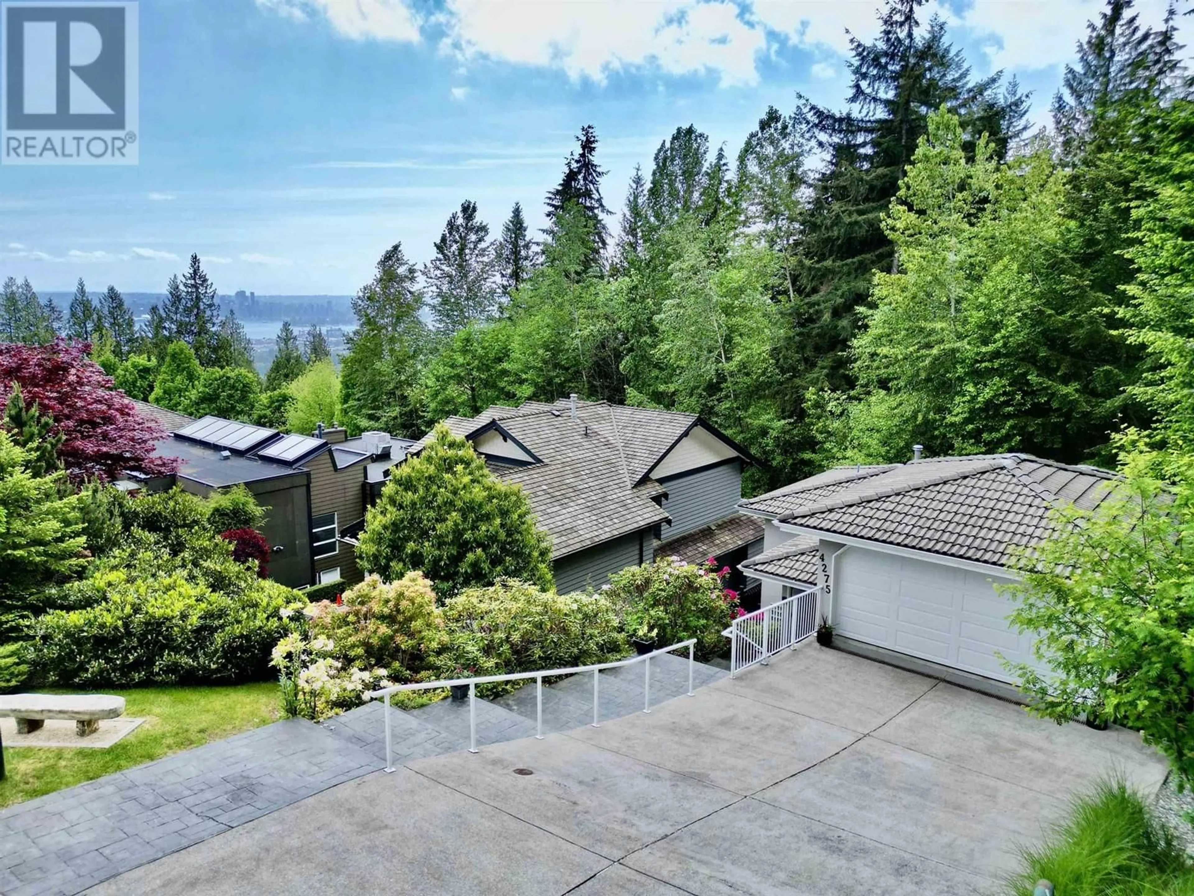 A pic from outside/outdoor area/front of a property/back of a property/a pic from drone, water/lake/river/ocean view for 4275 ST. PAULS AVENUE, North Vancouver British Columbia V7N1T4