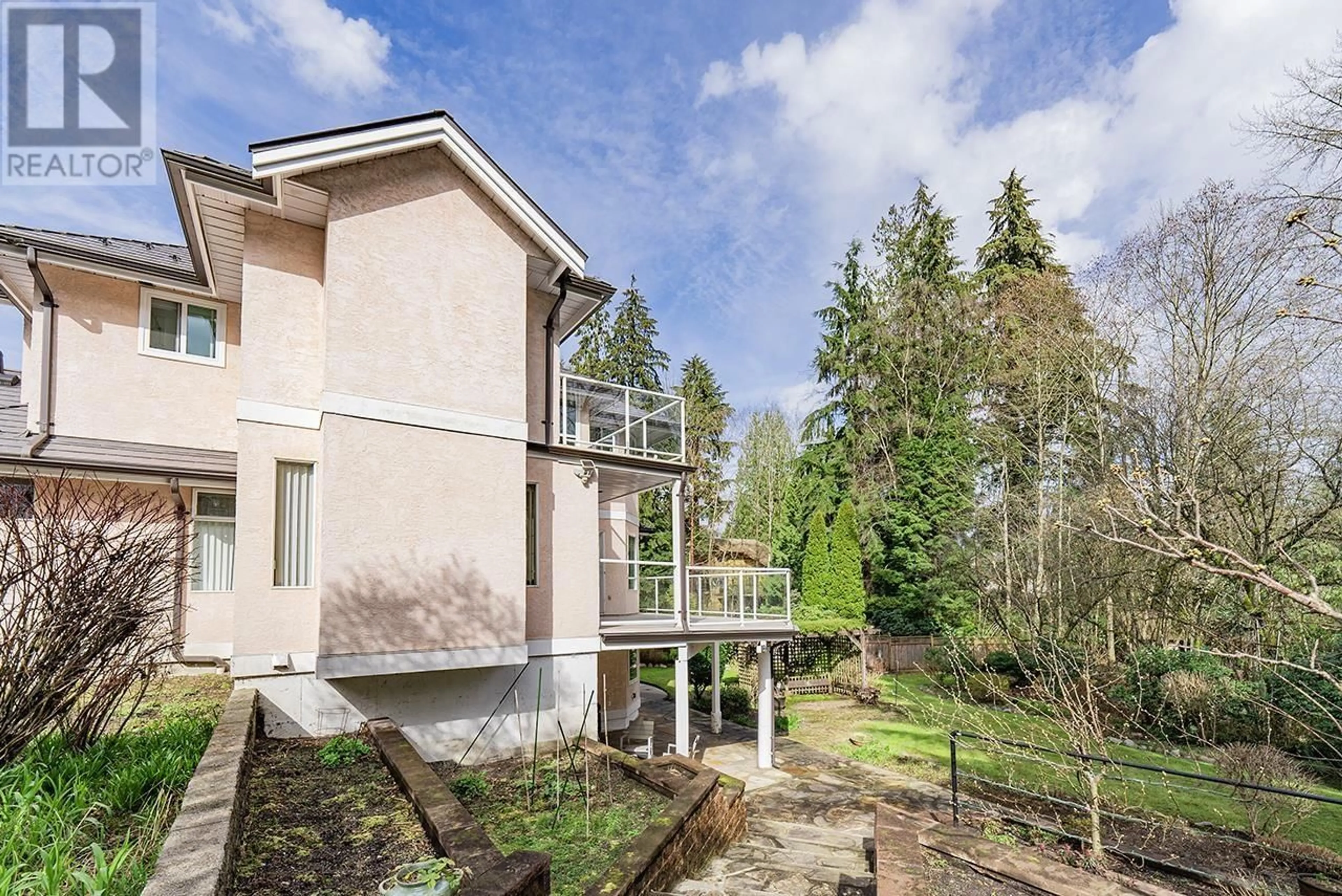 A pic from outside/outdoor area/front of a property/back of a property/a pic from drone, unknown for 3772 LIVERPOOL STREET, Port Coquitlam British Columbia V3B3W4