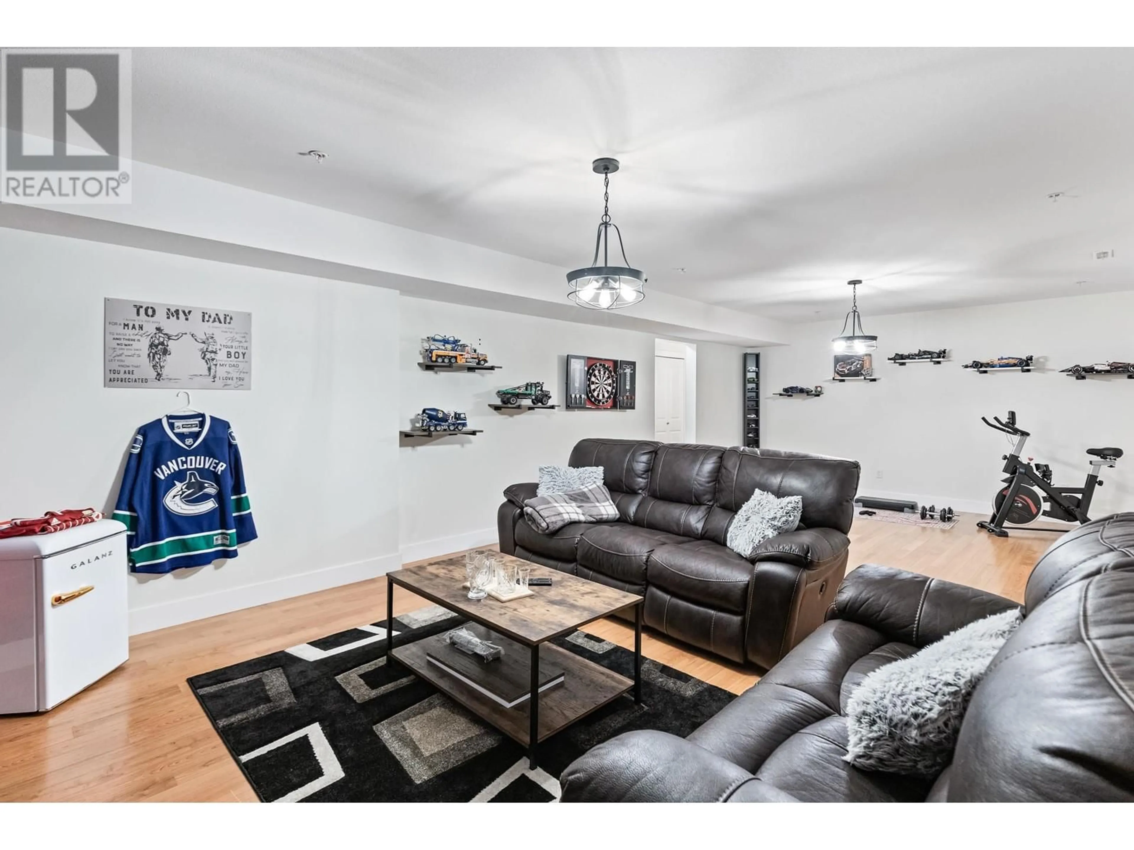 Living room with furniture, unknown for 22828 FOREMAN DRIVE, Maple Ridge British Columbia V4R0B2