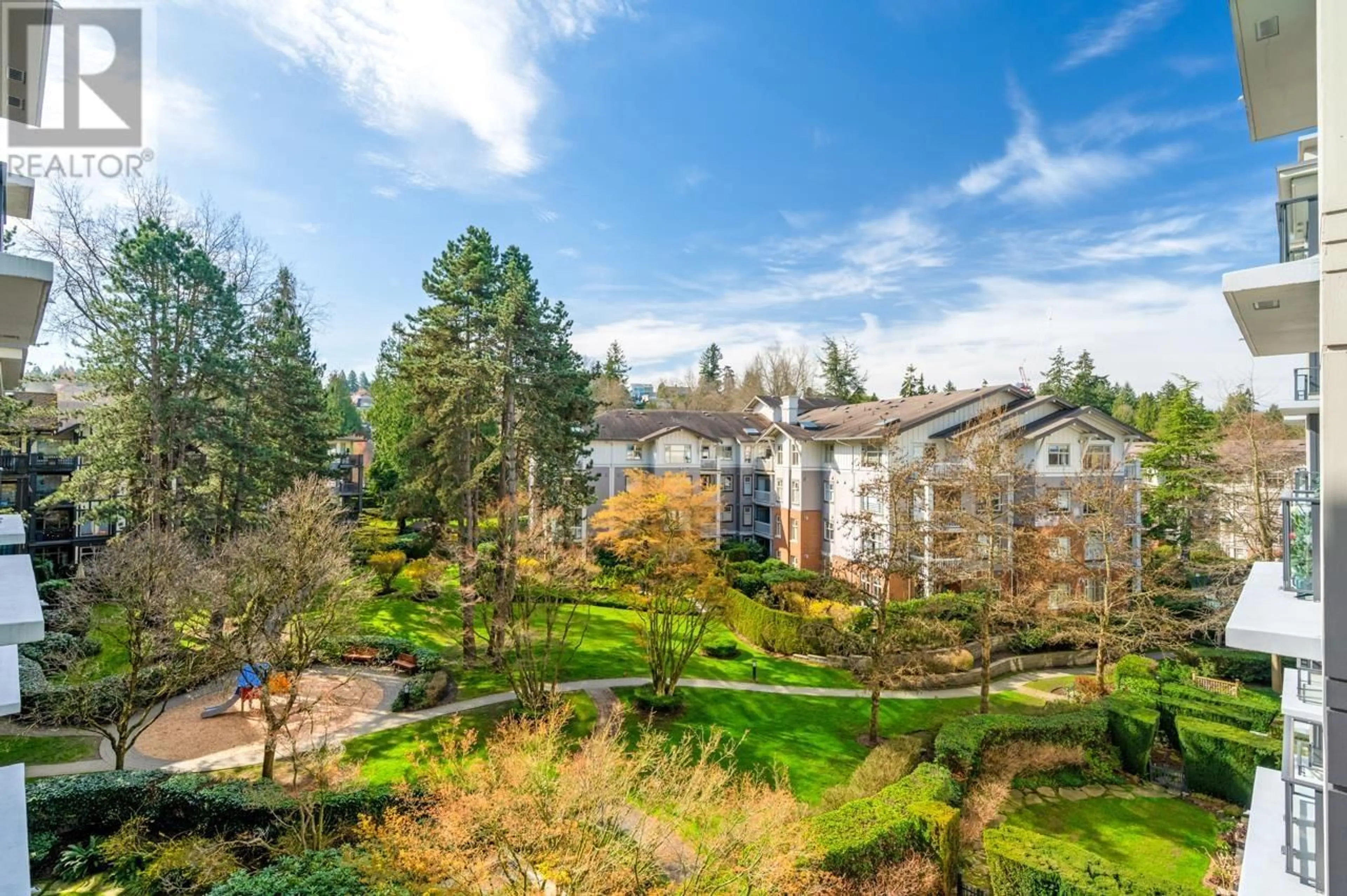A pic from outside/outdoor area/front of a property/back of a property/a pic from drone, mountain view for 501 - 4759 VALLEY DRIVE, Vancouver British Columbia V6J4B7