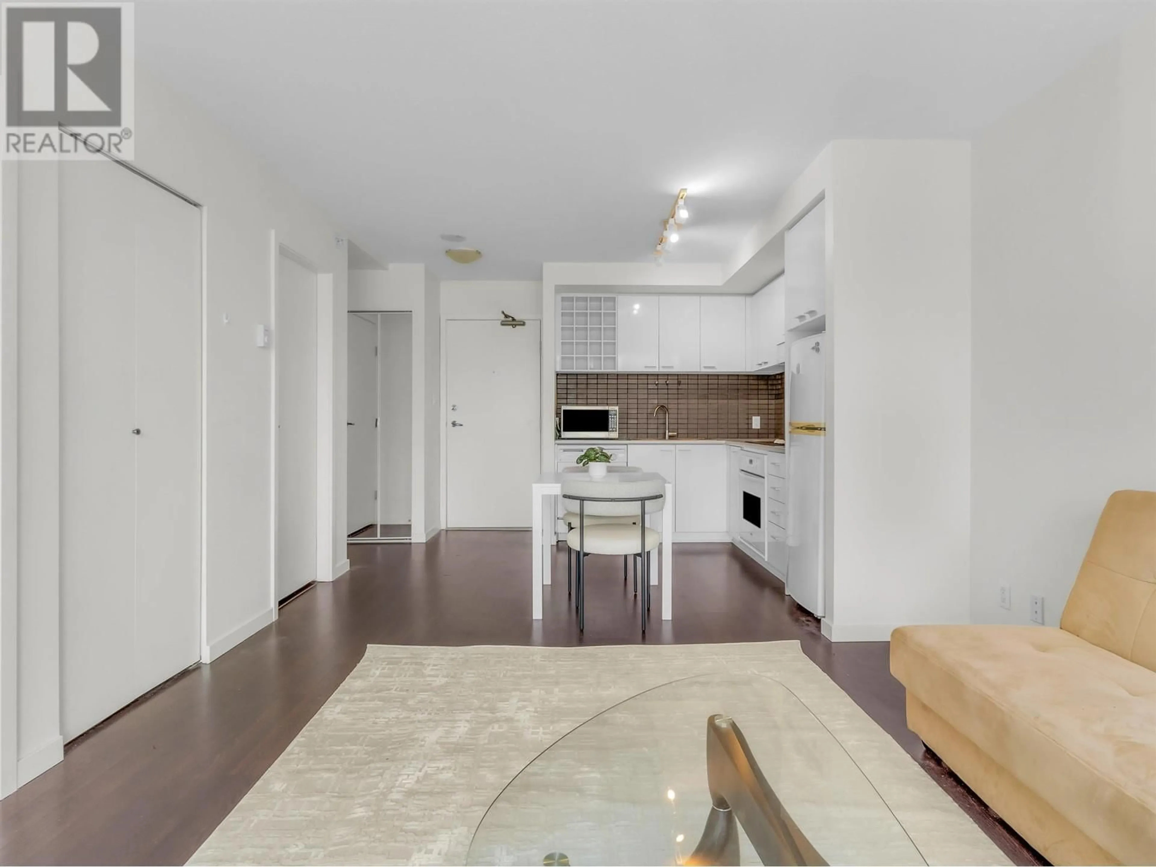 Unknown for 2209 - 131 REGIMENT SQUARE, Vancouver British Columbia V6B1X6