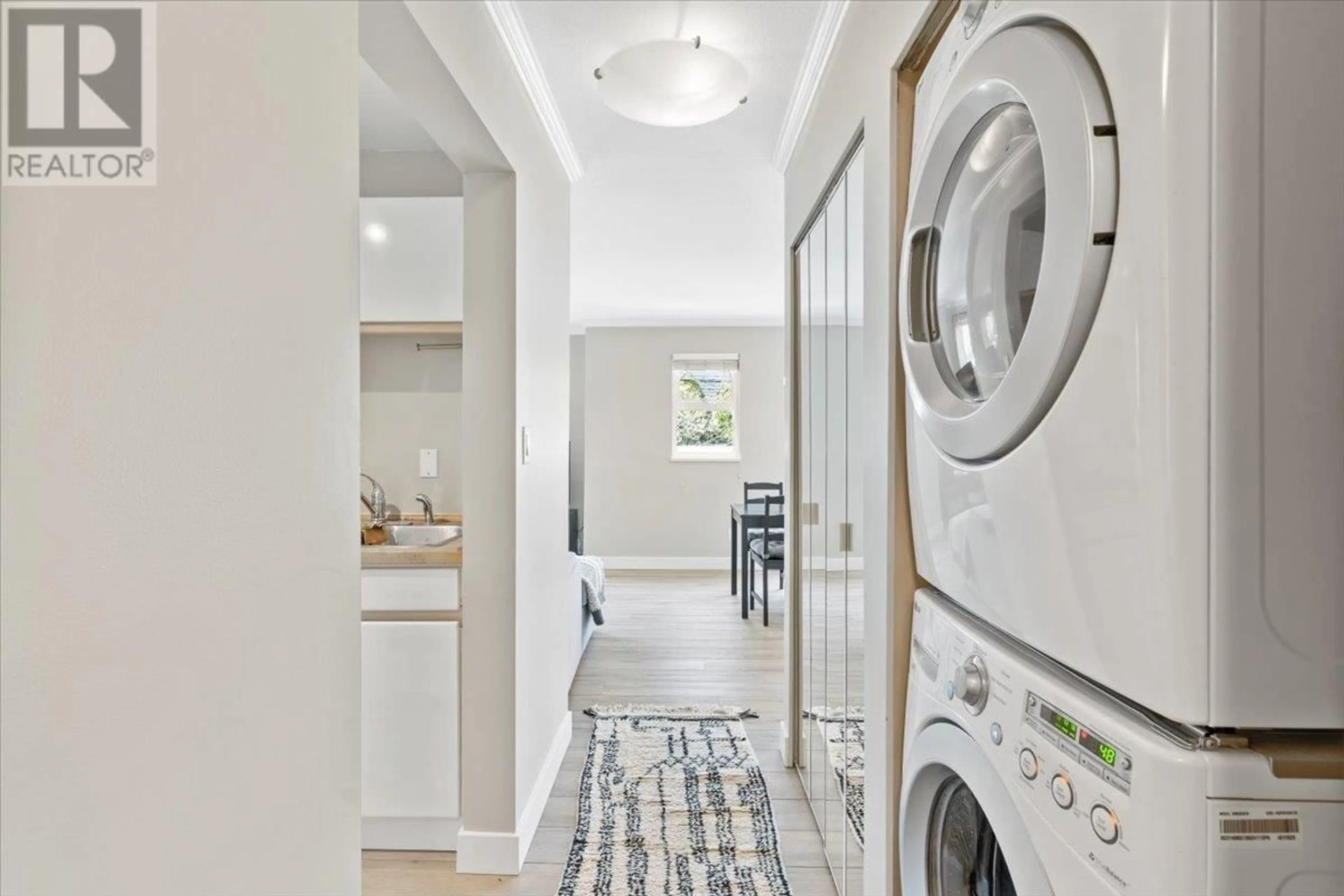 Laundry room for 108 - 2339 SHAUGHNESSY STREET, Port Coquitlam British Columbia V3C3E2