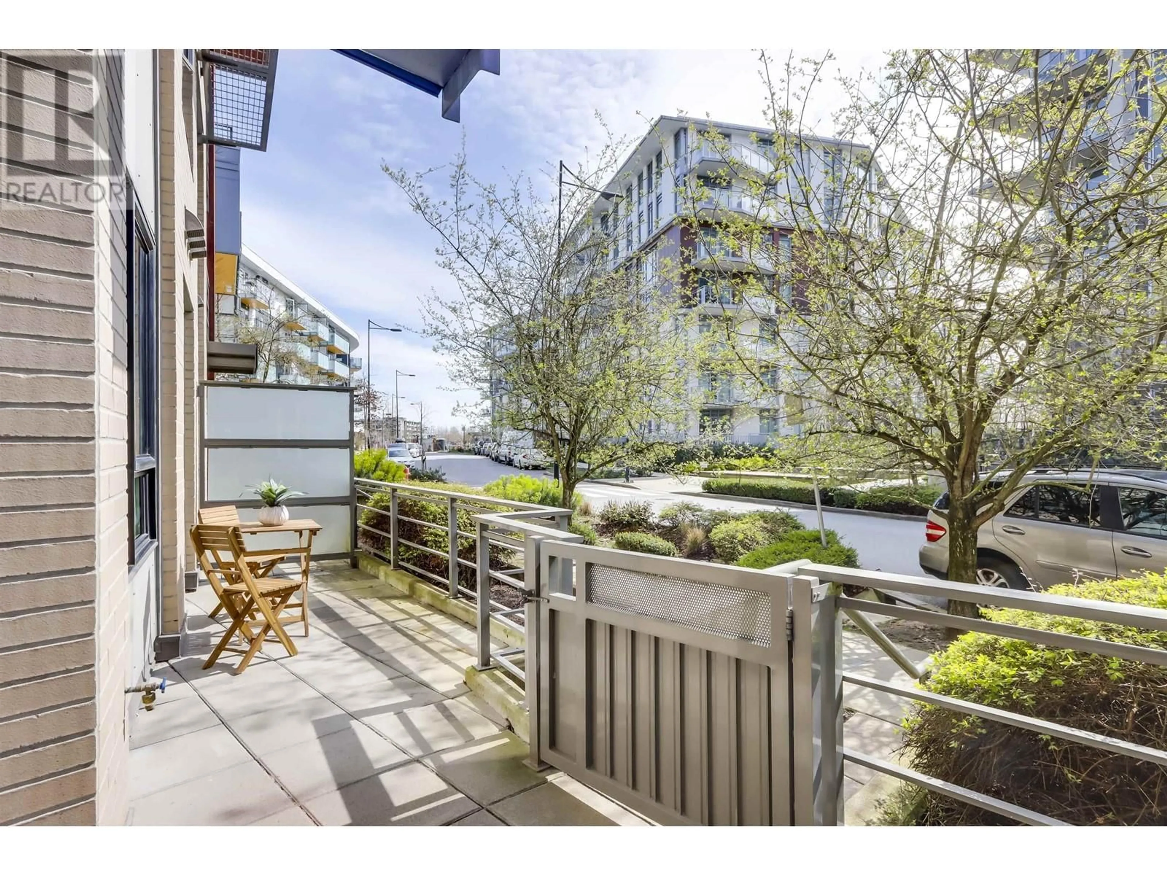 Patio, water/lake/river/ocean view for 107 - 3163 RIVERWALK AVENUE, Vancouver British Columbia V5S0A8