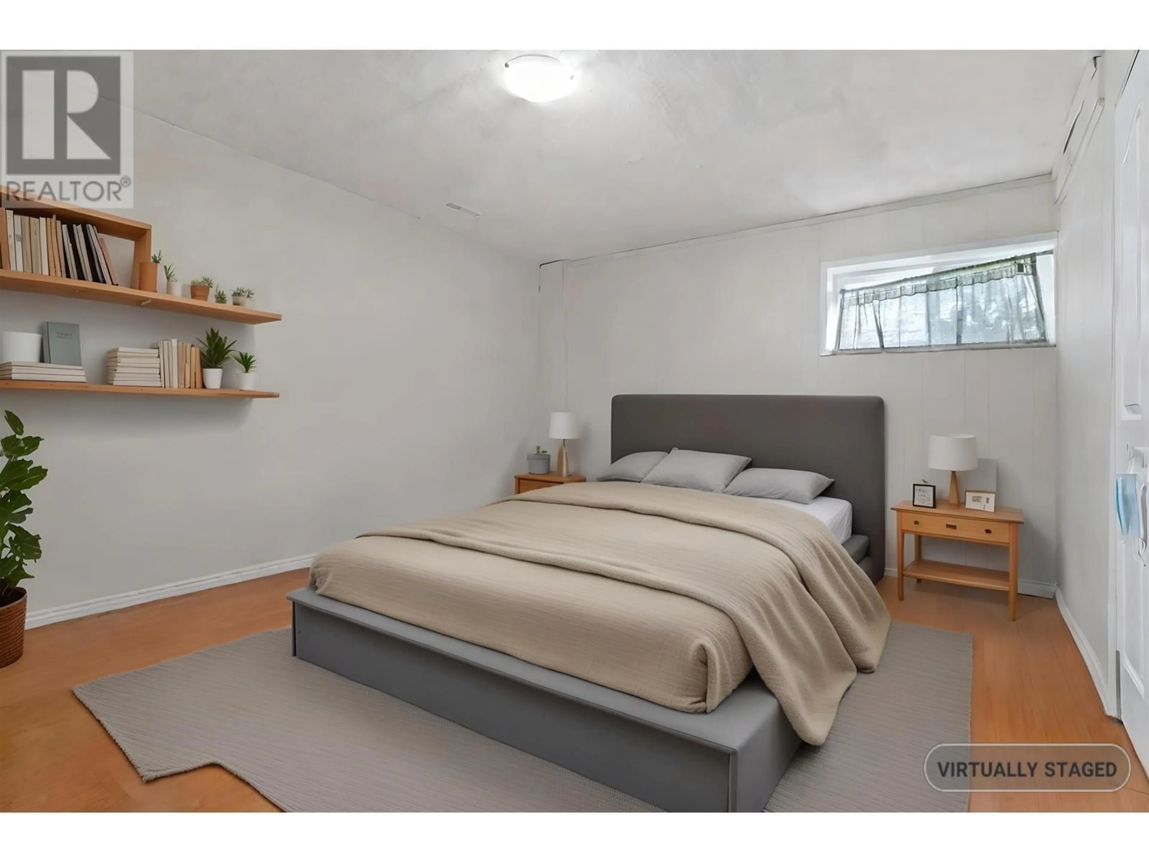 Bedroom with bed, unknown for 946 QUADLING AVENUE, Coquitlam British Columbia V3K2A7