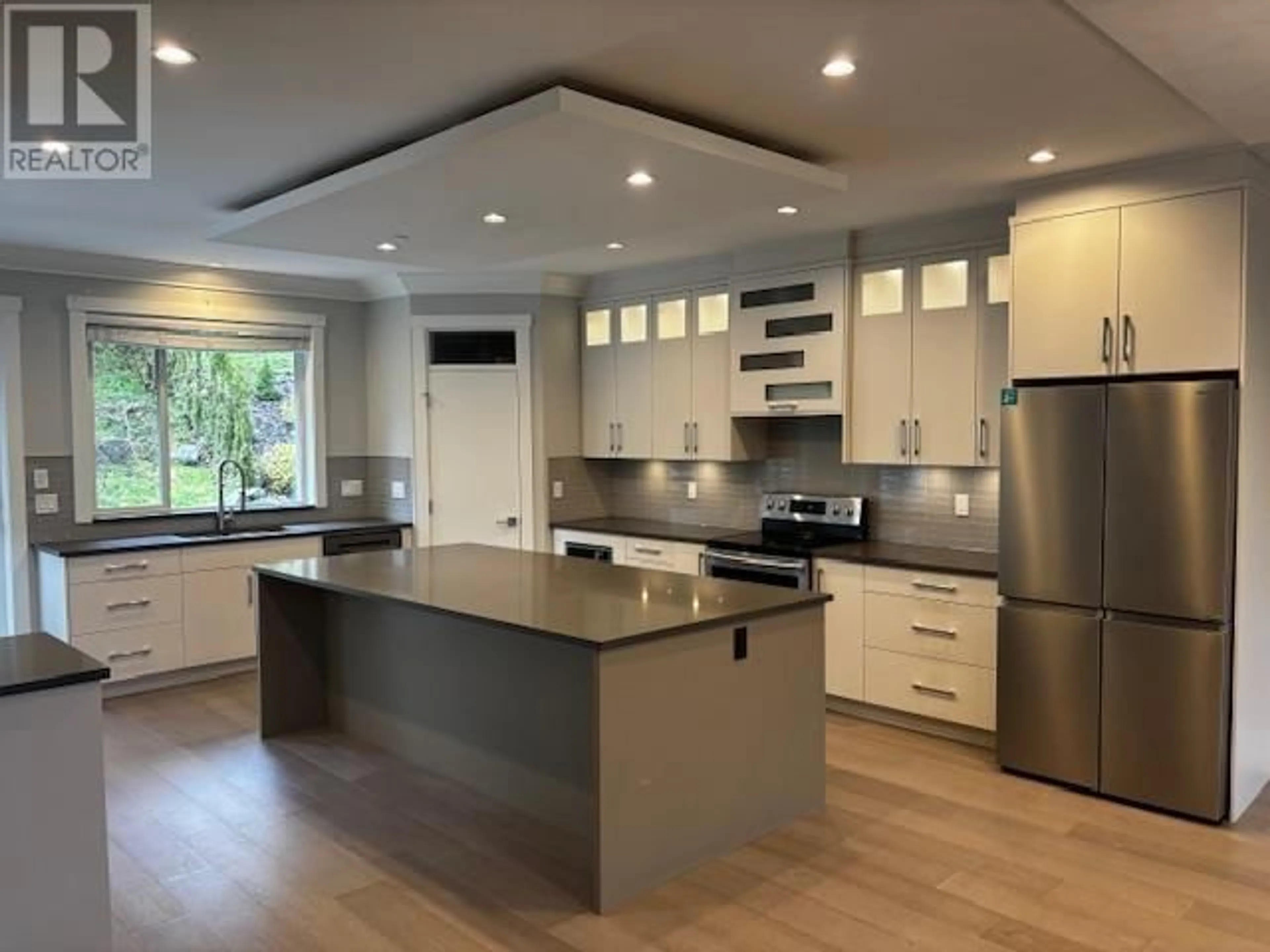 Open concept kitchen, unknown for 13682 MCKERCHER DRIVE, Maple Ridge British Columbia V4R0E1