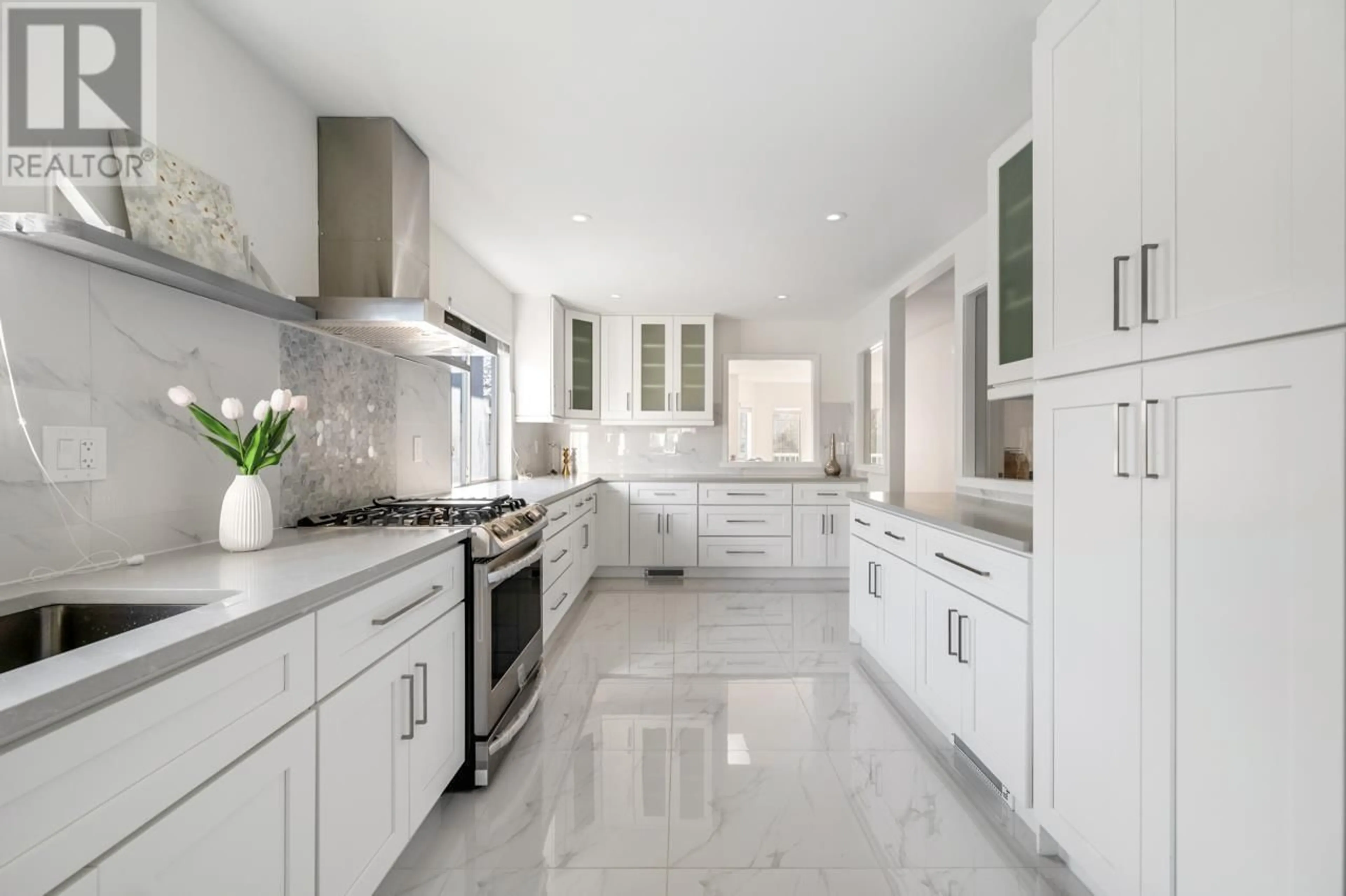 Contemporary kitchen, ceramic/tile floor for 1365 27TH AVENUE, Vancouver British Columbia V5V2L9