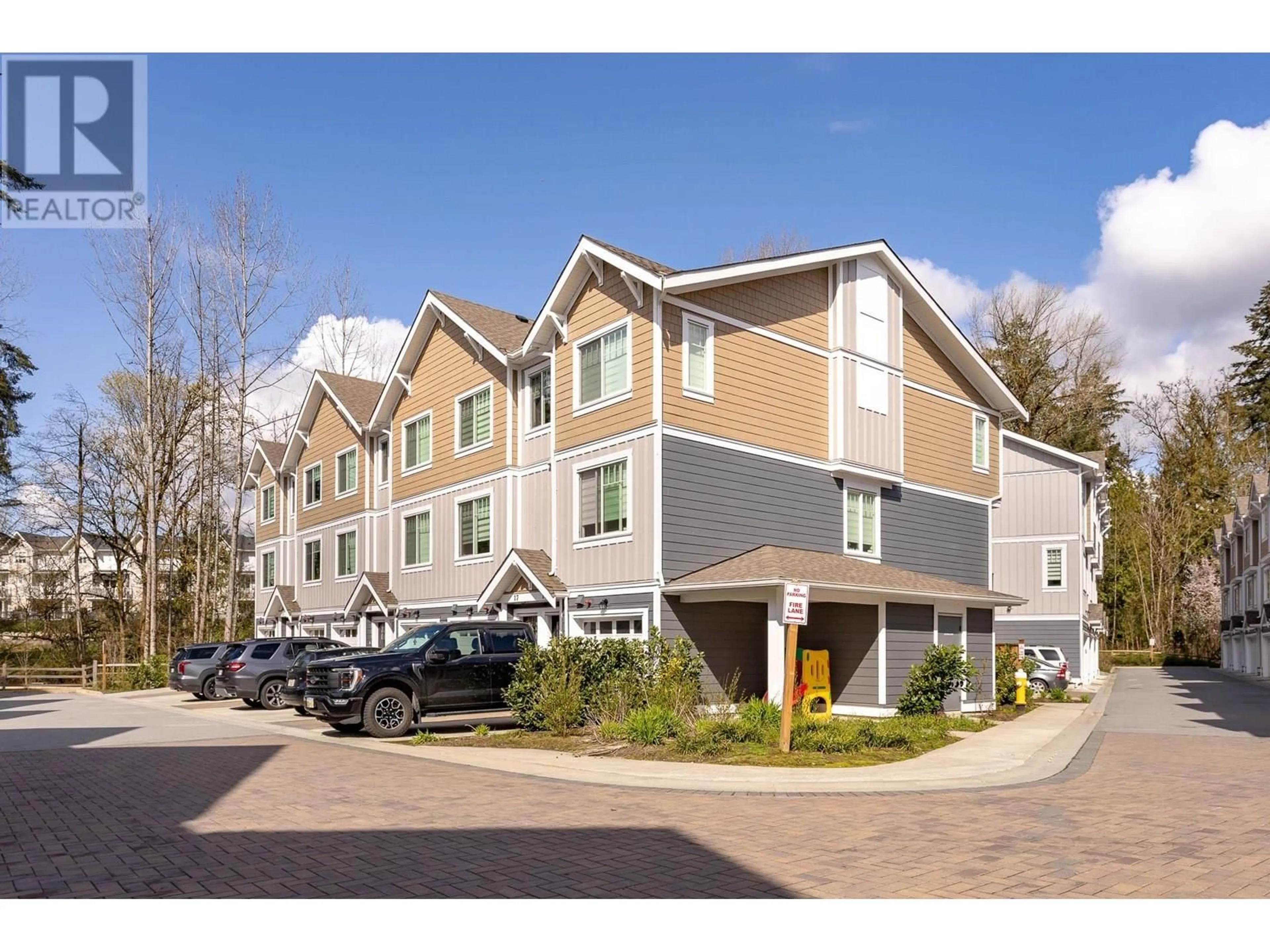 Unknown for 13 - 23108 LOUGHEED HIGHWAY, Maple Ridge British Columbia V2X6N1