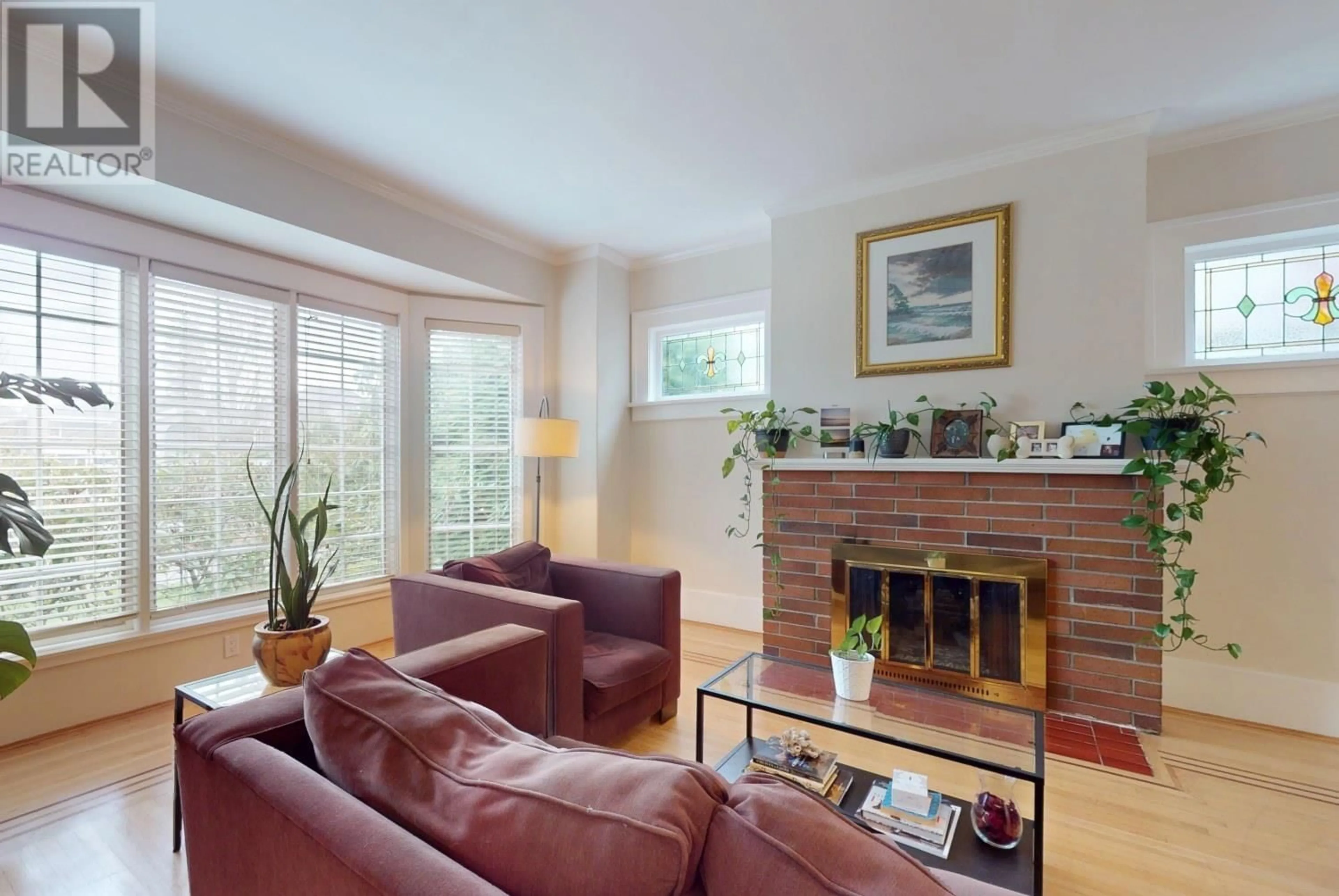 Living room with furniture, unknown for 6725 CYPRESS STREET, Vancouver British Columbia V6P5L7