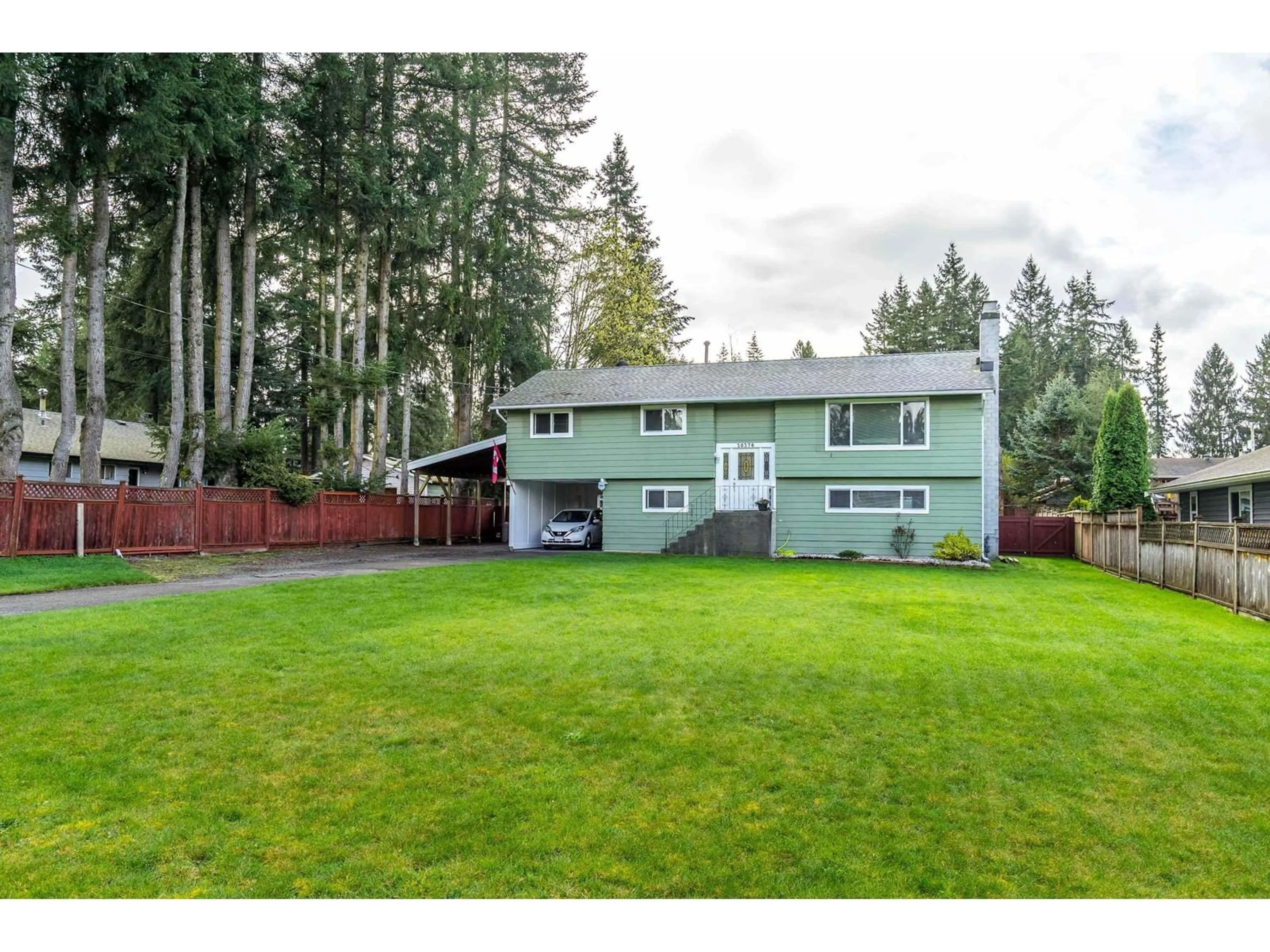 Home with vinyl exterior material, street for 20376 37A, Langley British Columbia V3A2T1