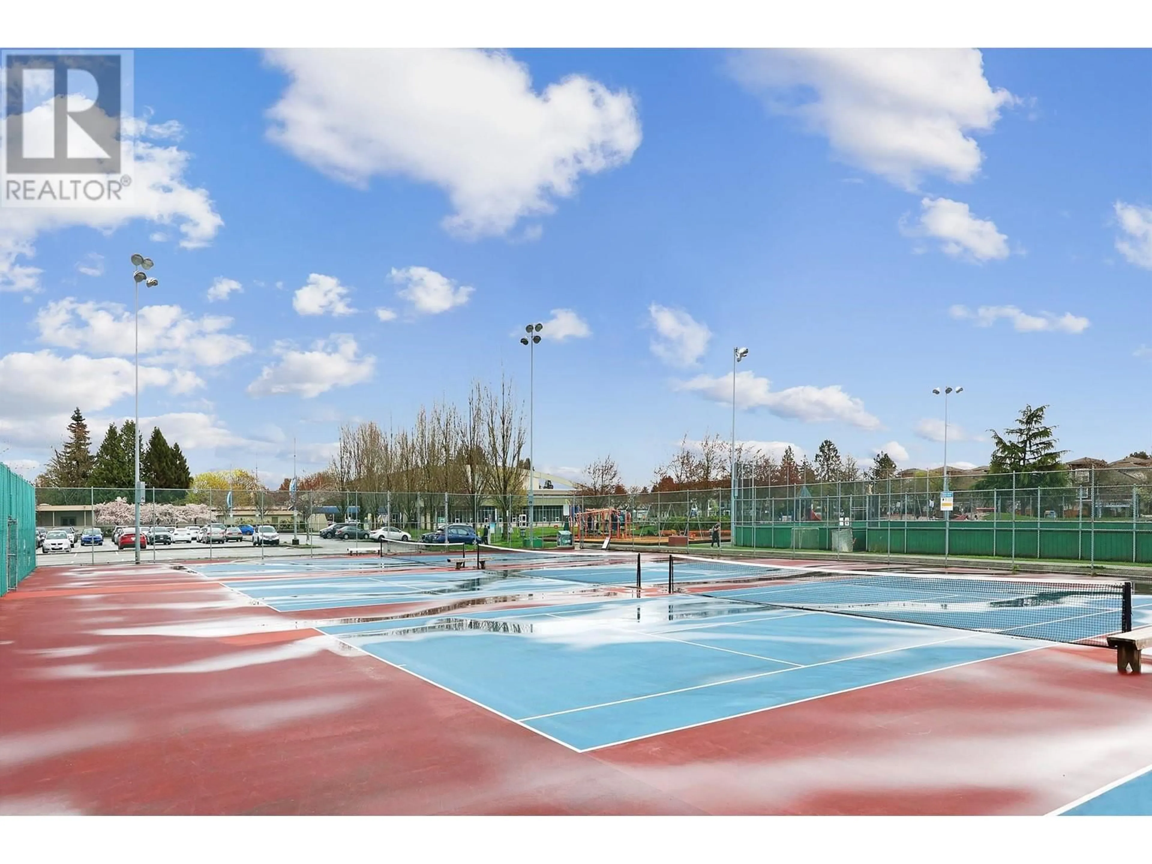 Pool for 102 - 6655 LYNAS LANE, Richmond British Columbia V7C3K8