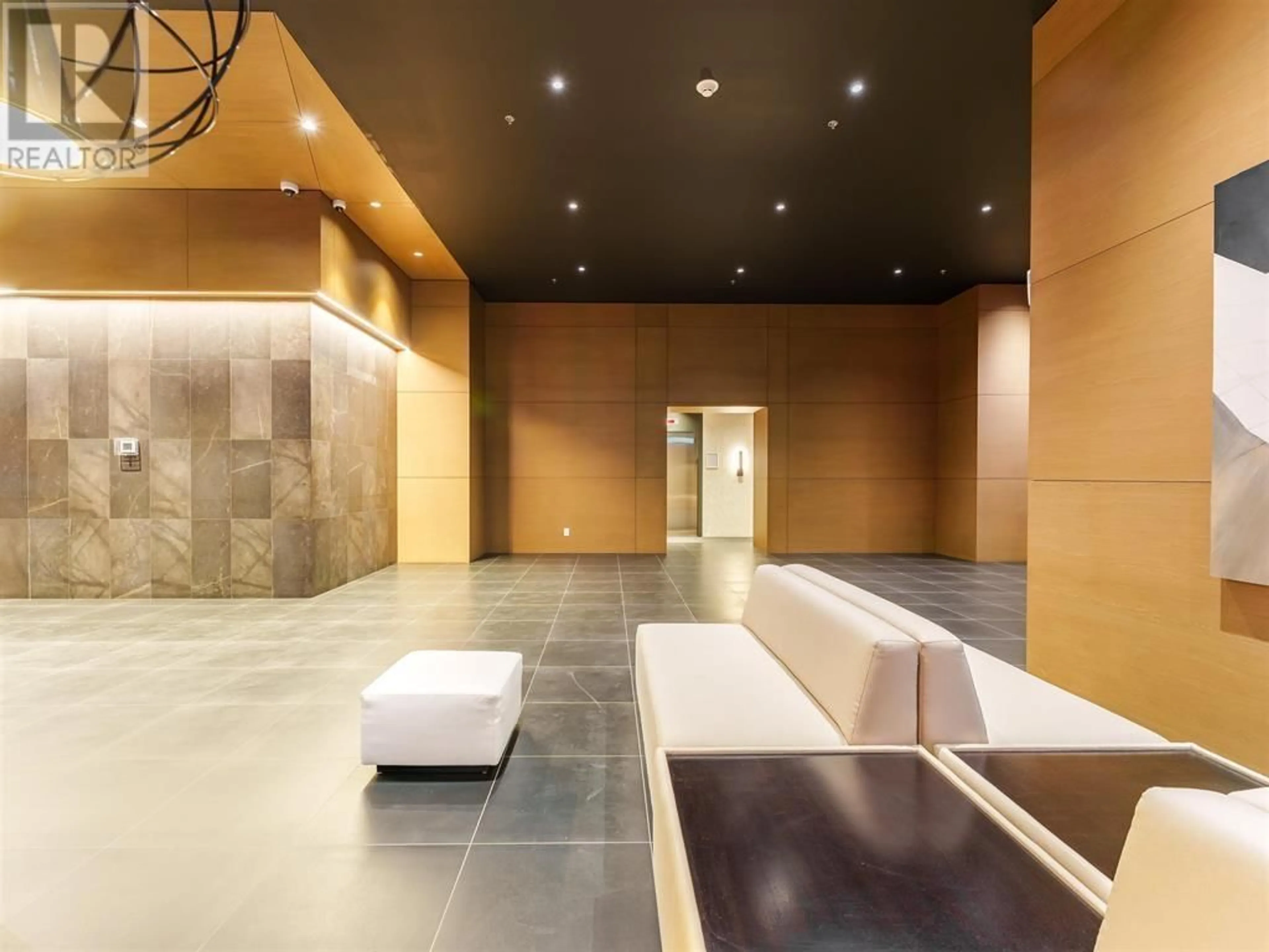 Lobby for 3009 - 2181 MADISON AVENUE, Burnaby British Columbia V5C0N4