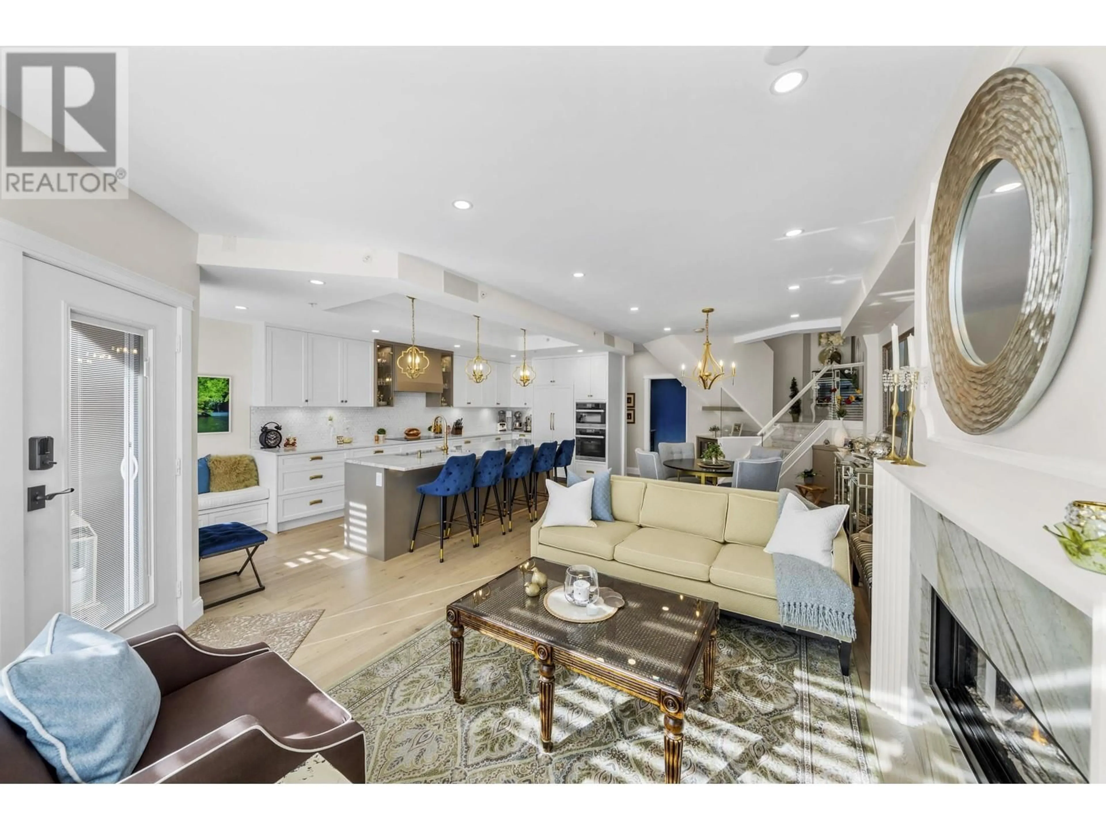 Living room with furniture, unknown for 112 - 3600 WINDCREST DRIVE, North Vancouver British Columbia V7G2S5