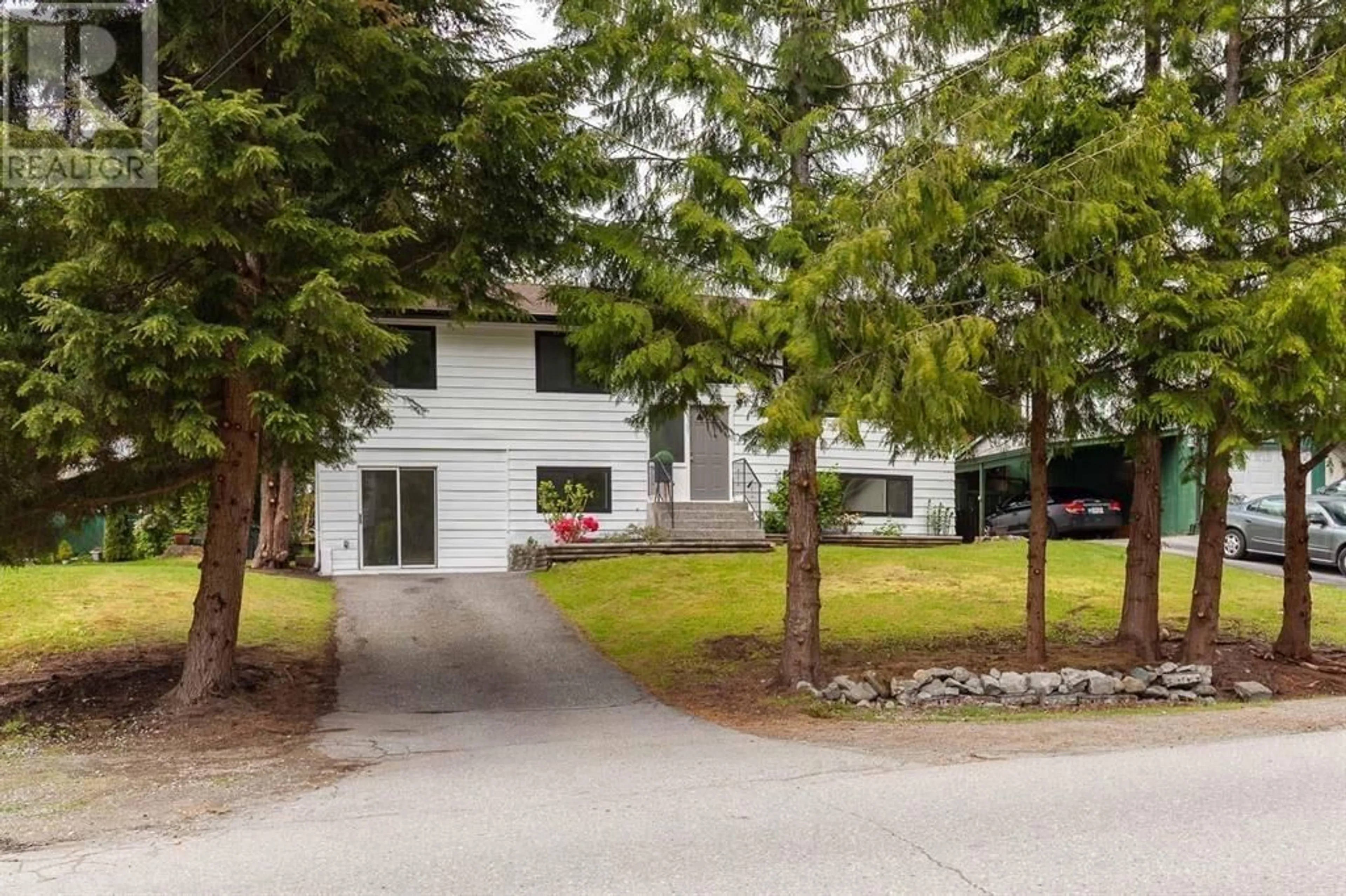Unknown for 38307 GUILFORD DRIVE, Squamish British Columbia V8B0X8