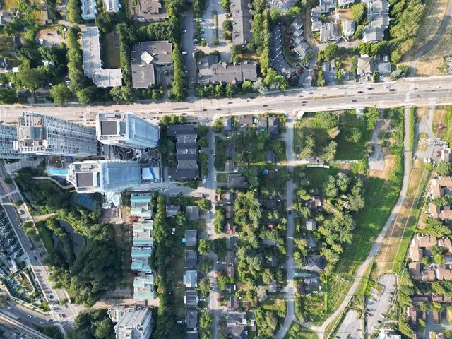 9964 138 STREET, Surrey 5
