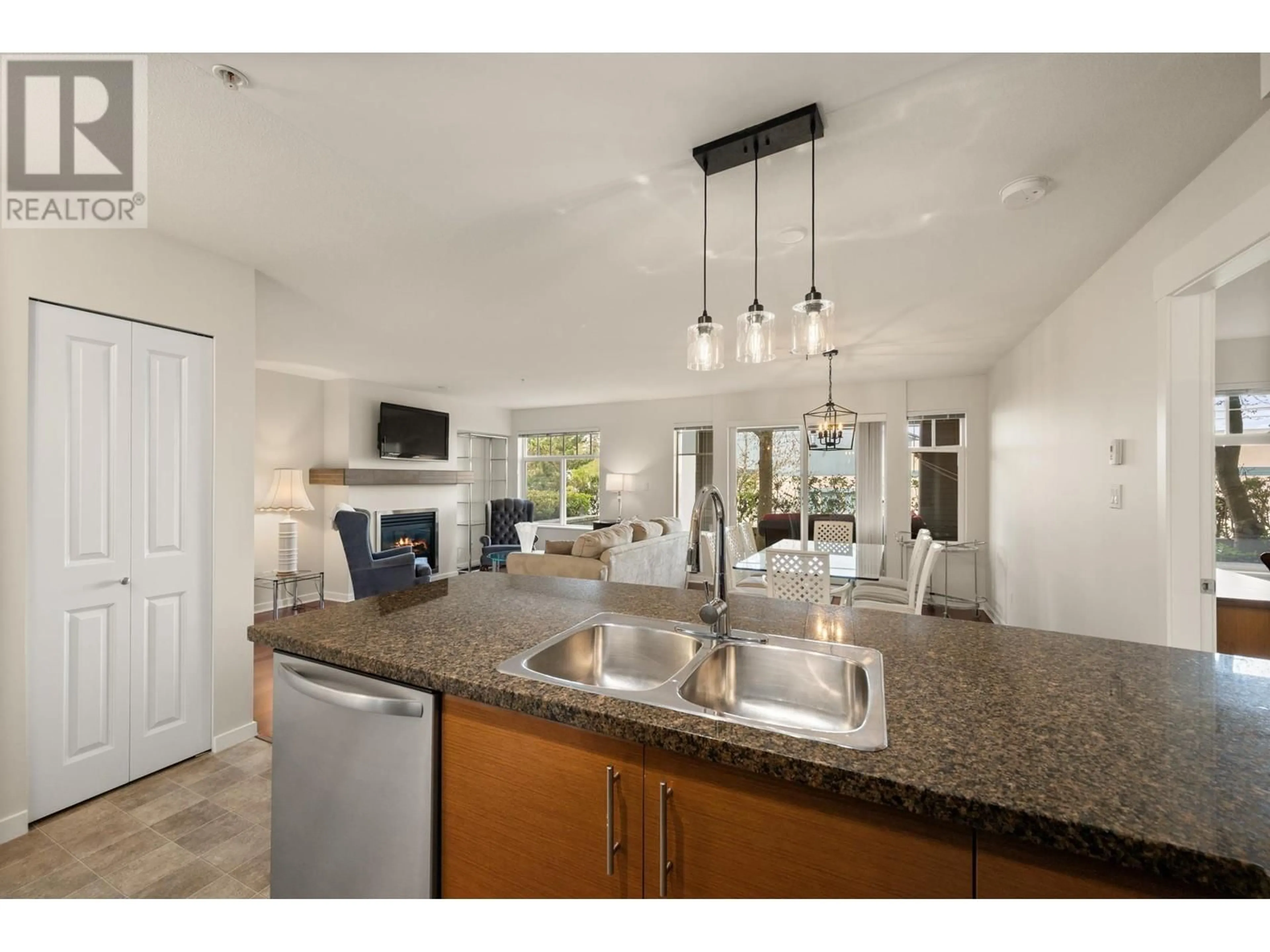 Open concept kitchen, unknown for 110 - 1706 56 STREET, Delta British Columbia V4L2R3