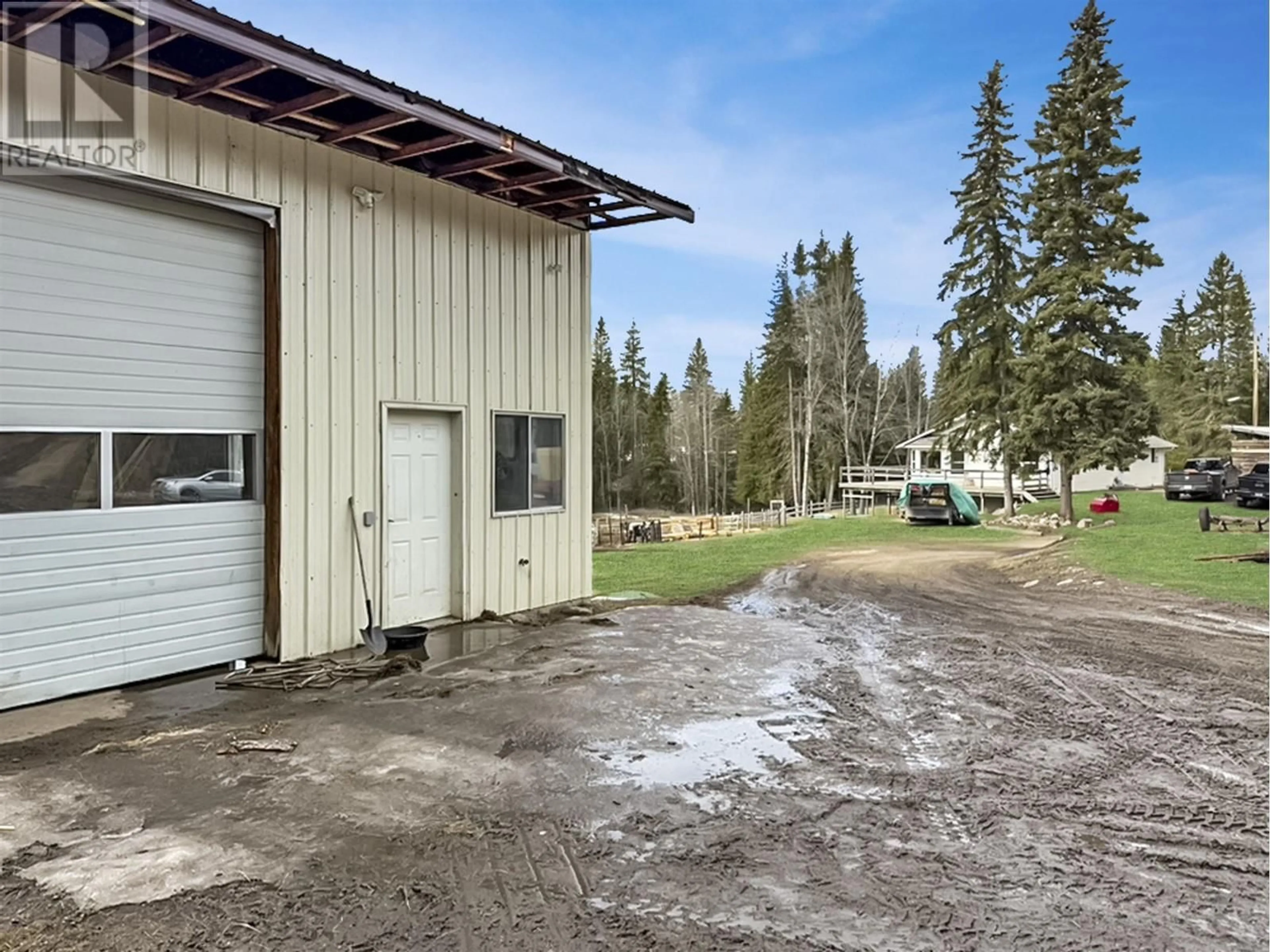 Shed for 3736 SPOKIN LAKE ROAD, 150 Mile House British Columbia V0K2G0