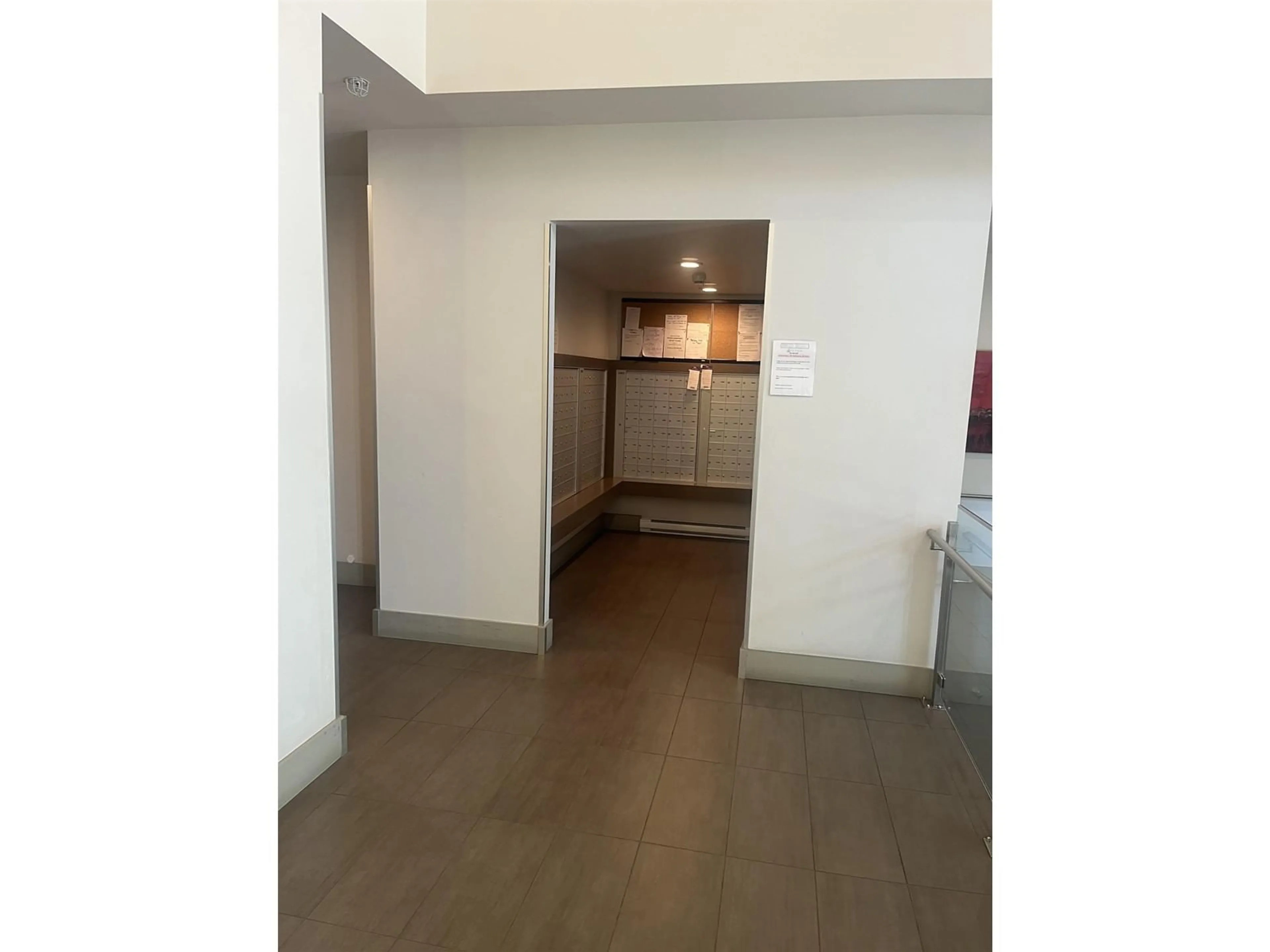 A pic of a room for 2809 - 13325 102A, Surrey British Columbia V3T0J5
