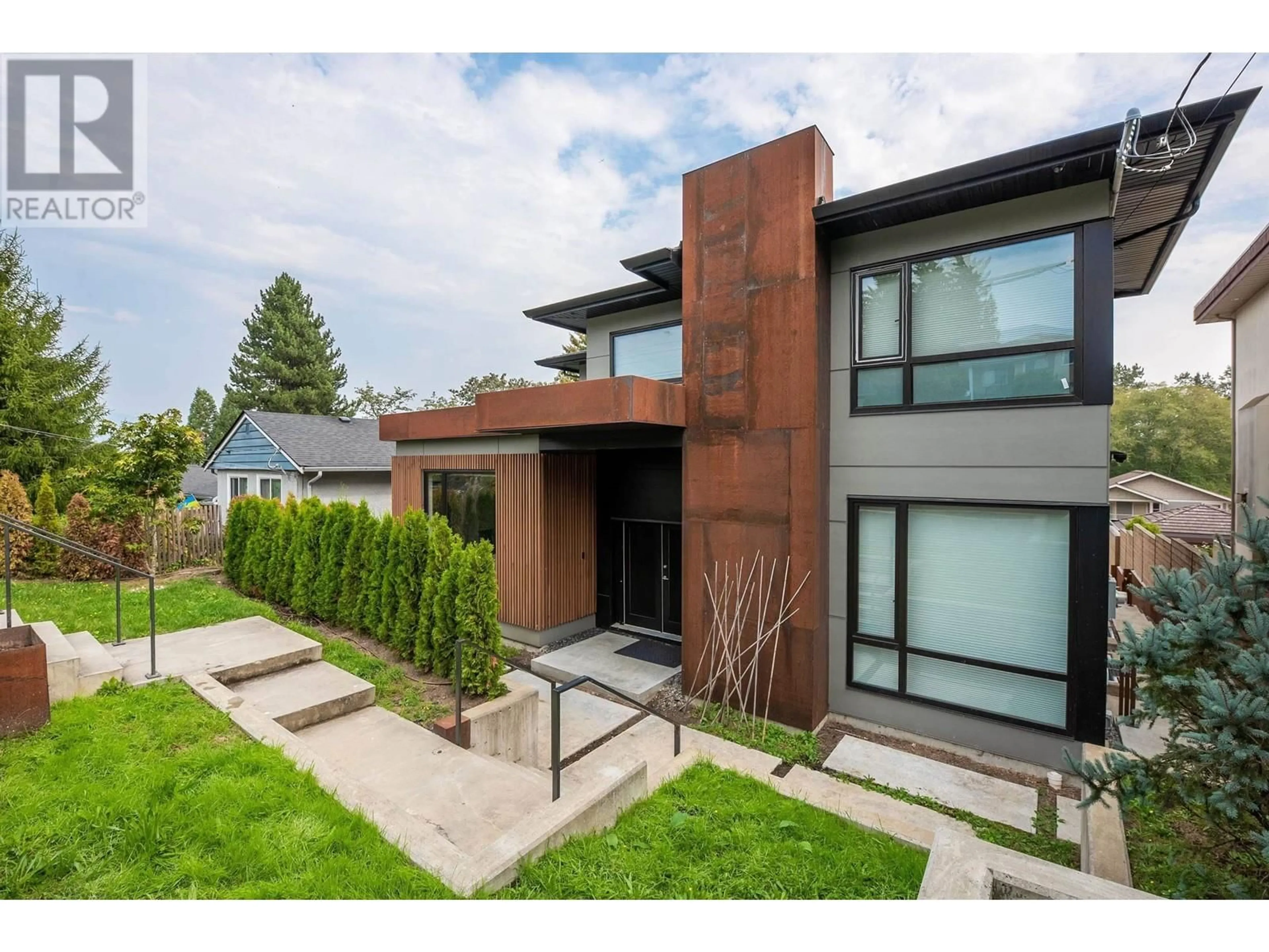 Home with brick exterior material, street for 6192 ELGIN AVENUE, Burnaby British Columbia V5H3S4