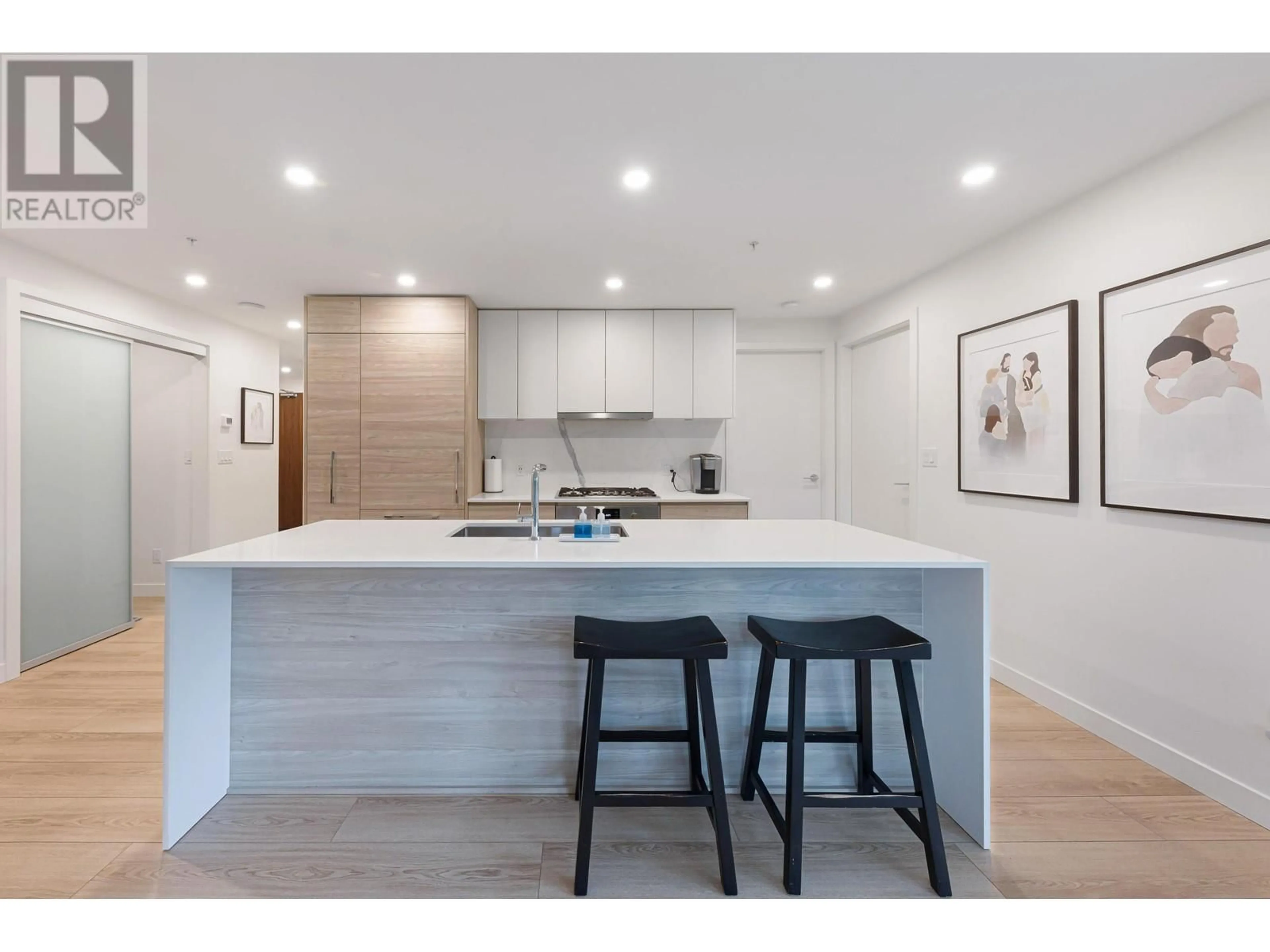 Open concept kitchen, unknown for 802 - 595 AUSTIN AVENUE, Coquitlam British Columbia V3K0G7