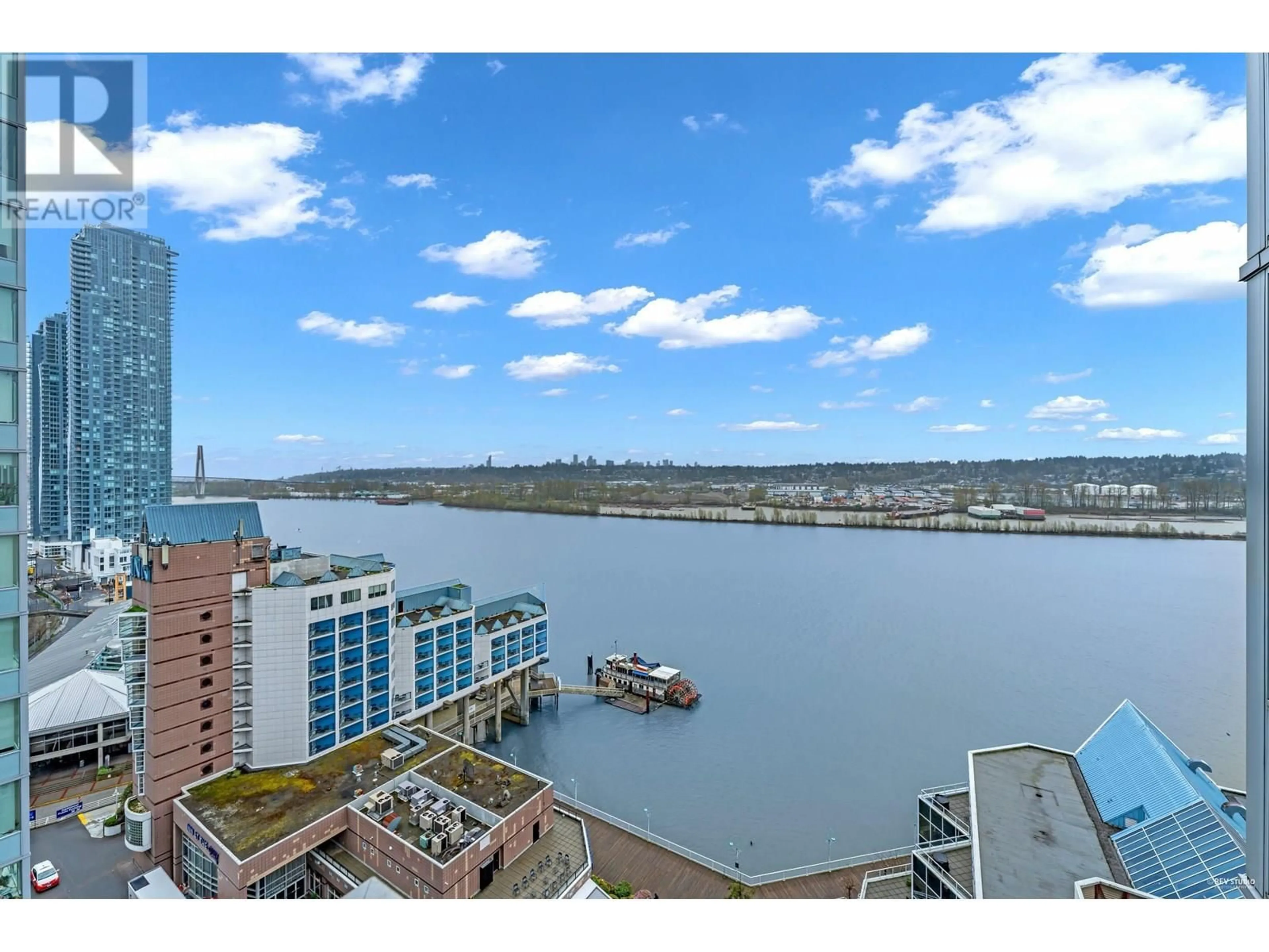 A pic from outside/outdoor area/front of a property/back of a property/a pic from drone, water/lake/river/ocean view for 1709 - 988 QUAYSIDE DRIVE, New Westminster British Columbia V3M0L5