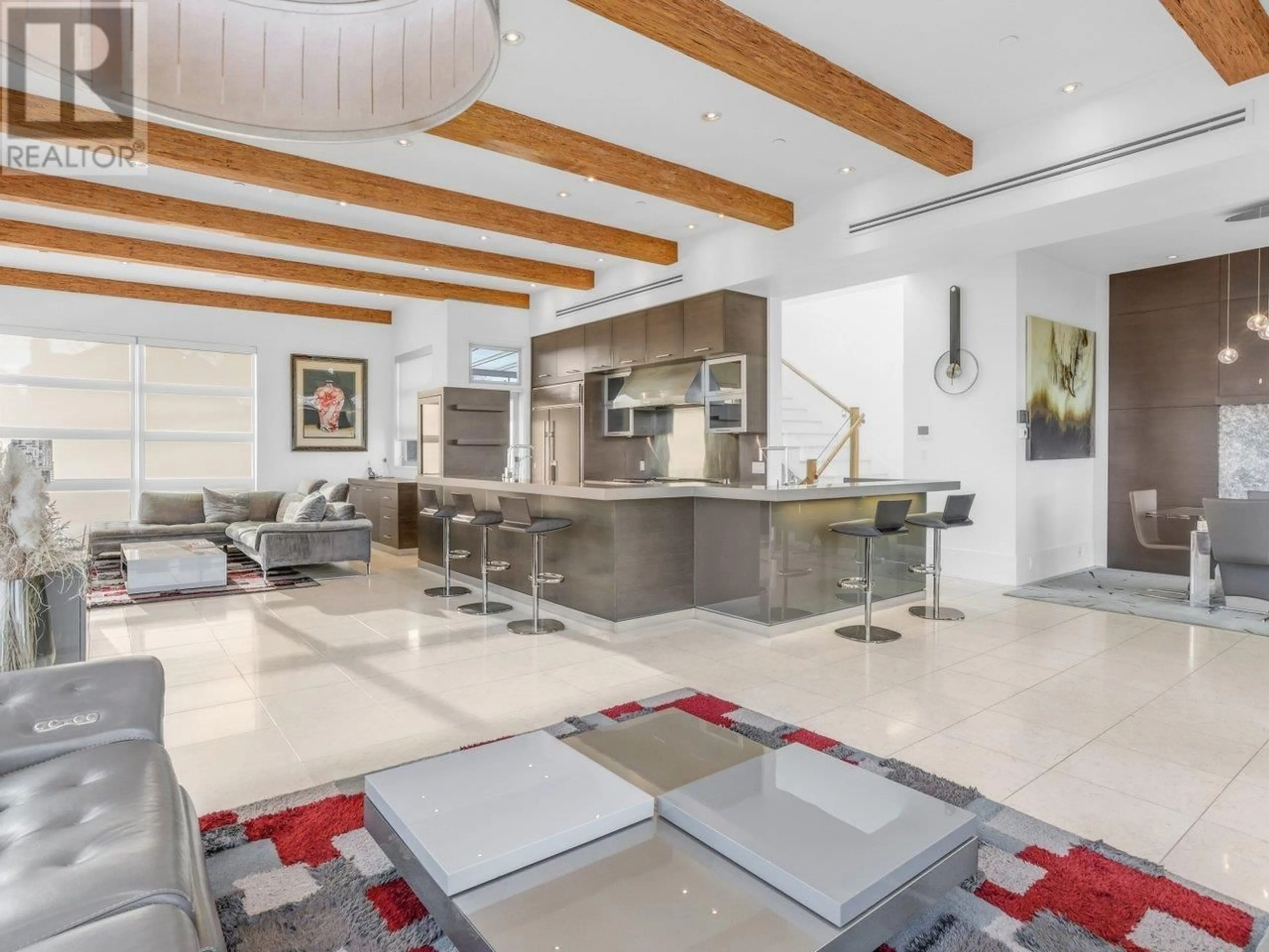 Lobby for 4306 8TH AVENUE, Vancouver British Columbia V6R2A1