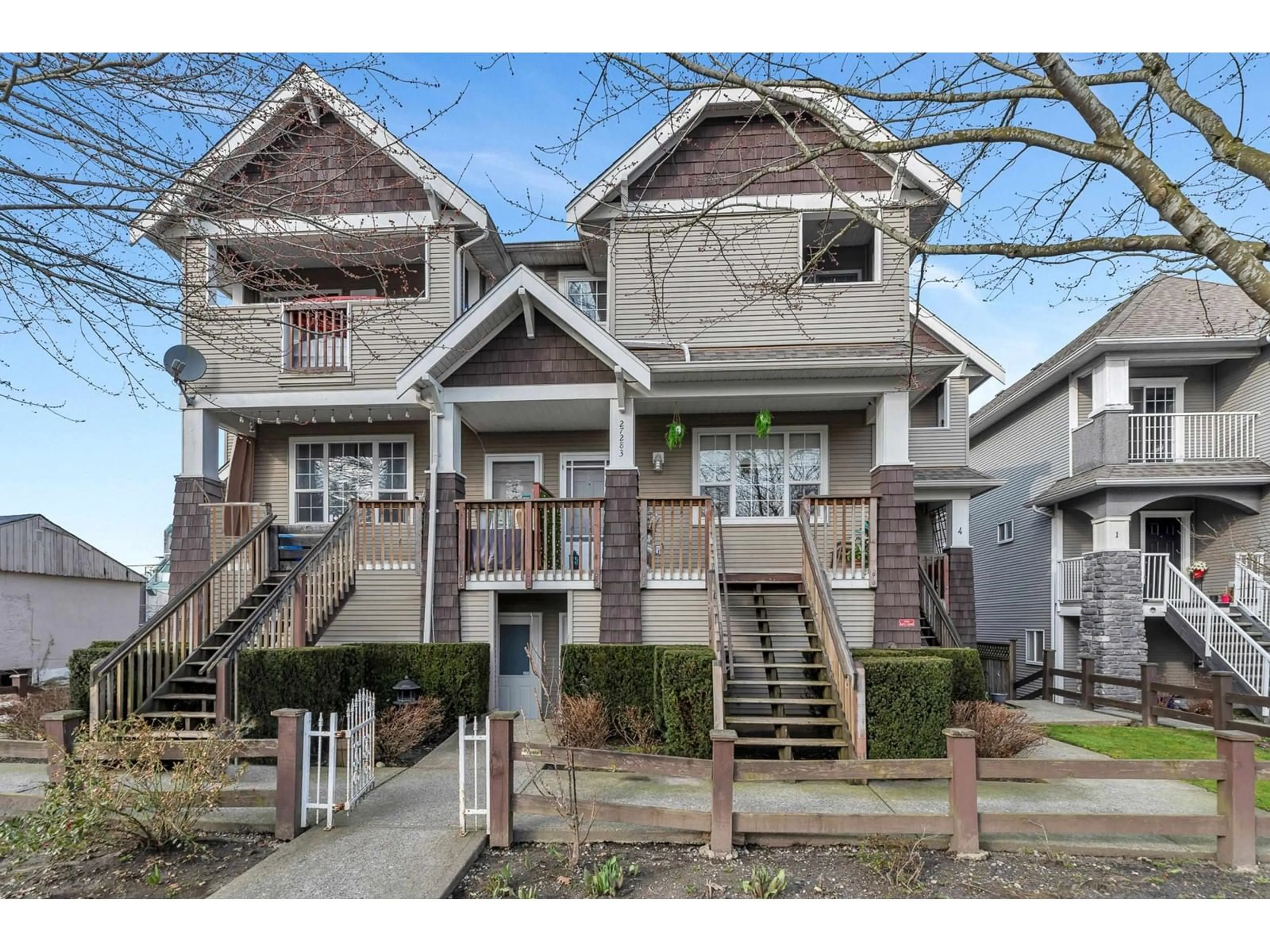 Unknown for 3 - 27283 30, Langley British Columbia V4W3J6
