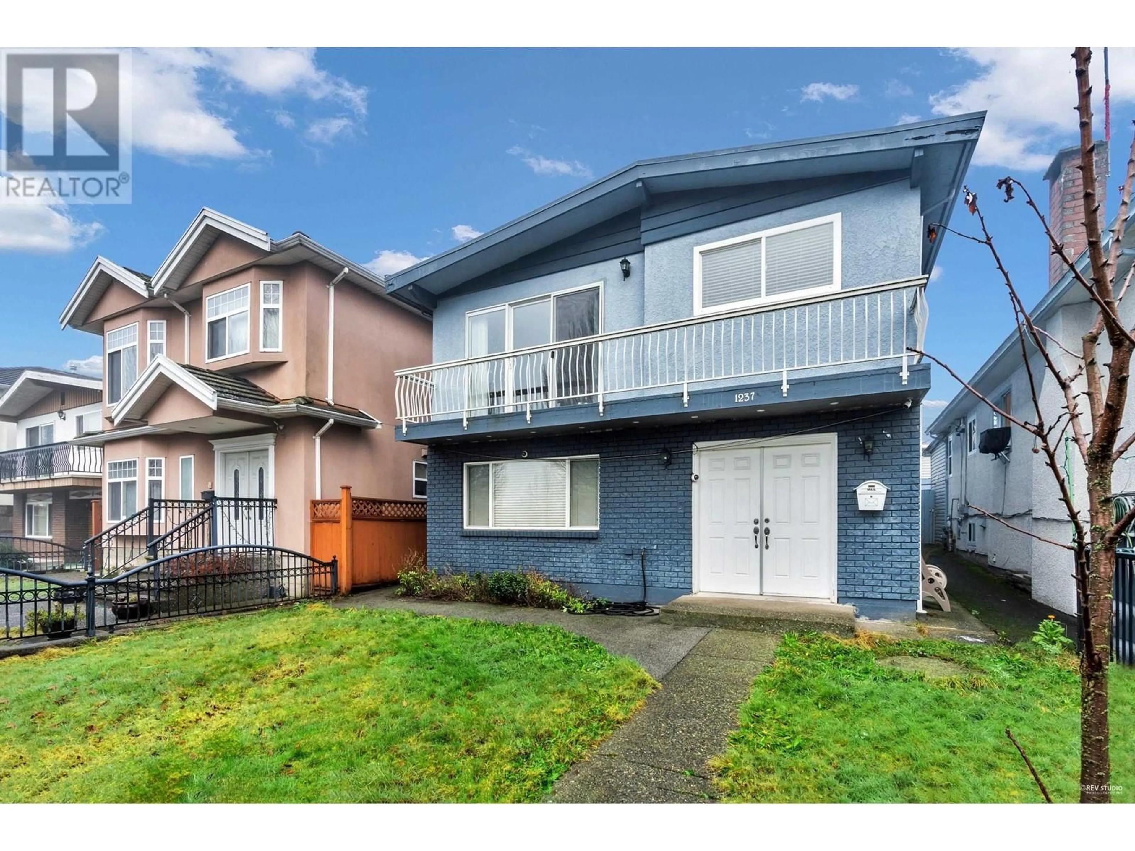 Unknown for 1237 64TH AVENUE, Vancouver British Columbia V5X2N8
