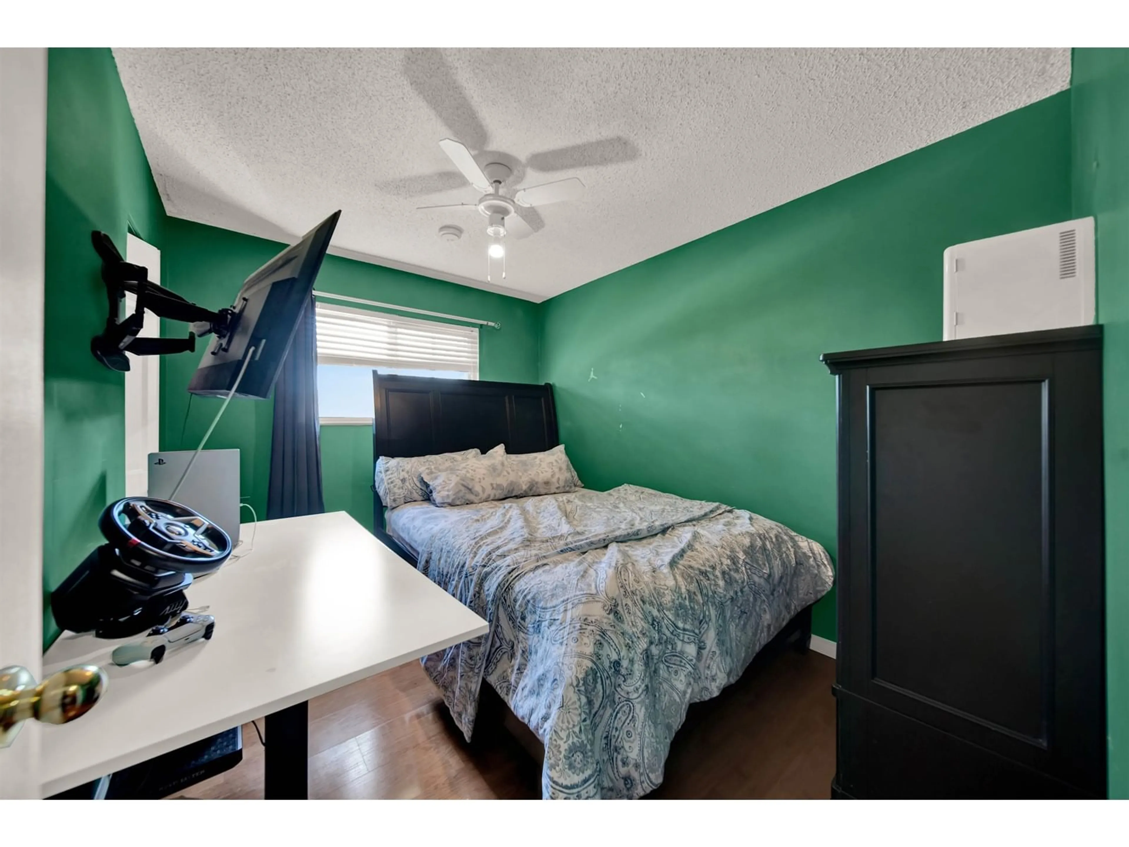 A pic of a room for 14713 69A, Surrey British Columbia V3S2C7