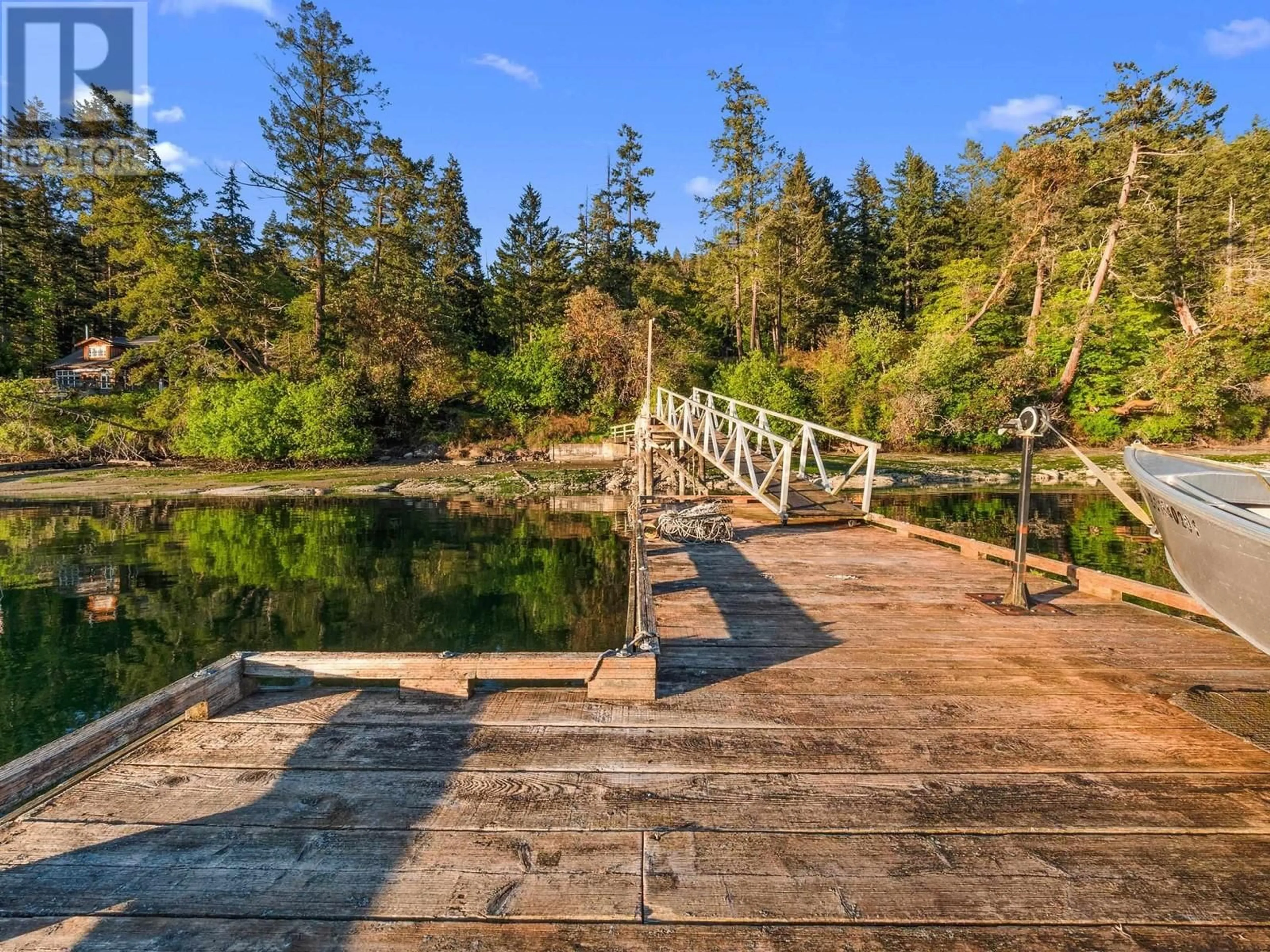 Patio, water/lake/river/ocean view for 3045 MONTAGUE ROAD, Galiano Island British Columbia V0N1P0