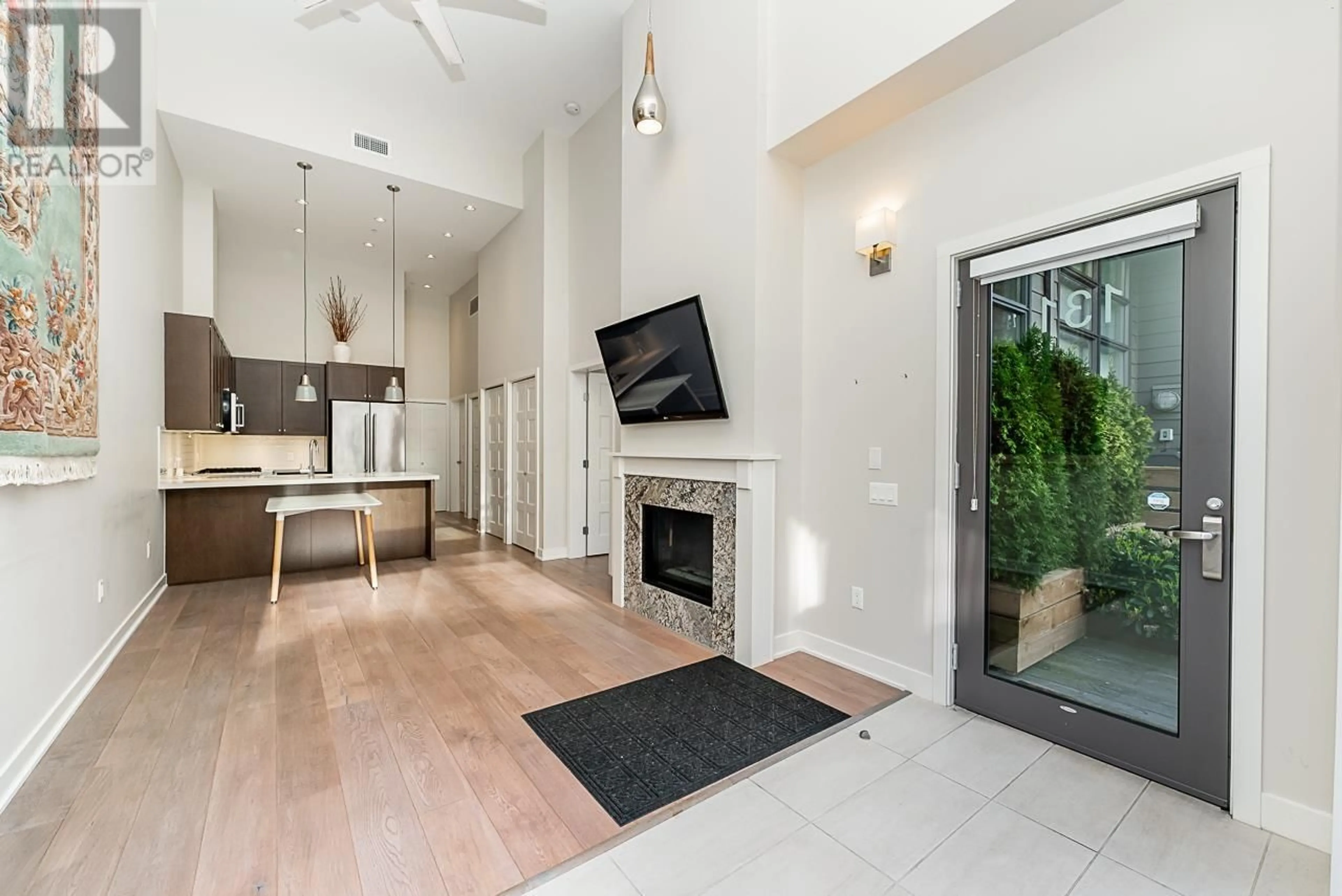 Unknown for 131 - 6160 LONDON ROAD, Richmond British Columbia V7E4J2
