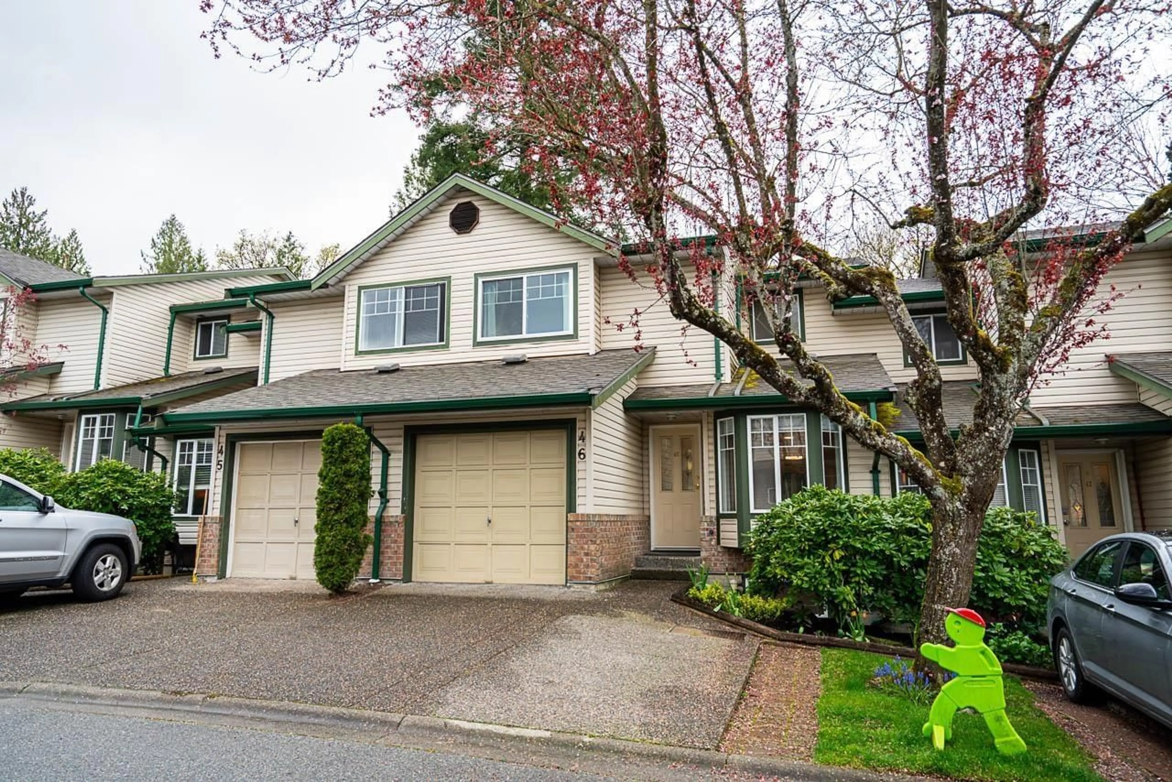Home with vinyl exterior material, street for 46 - 8863 216, Langley British Columbia V1M2G9