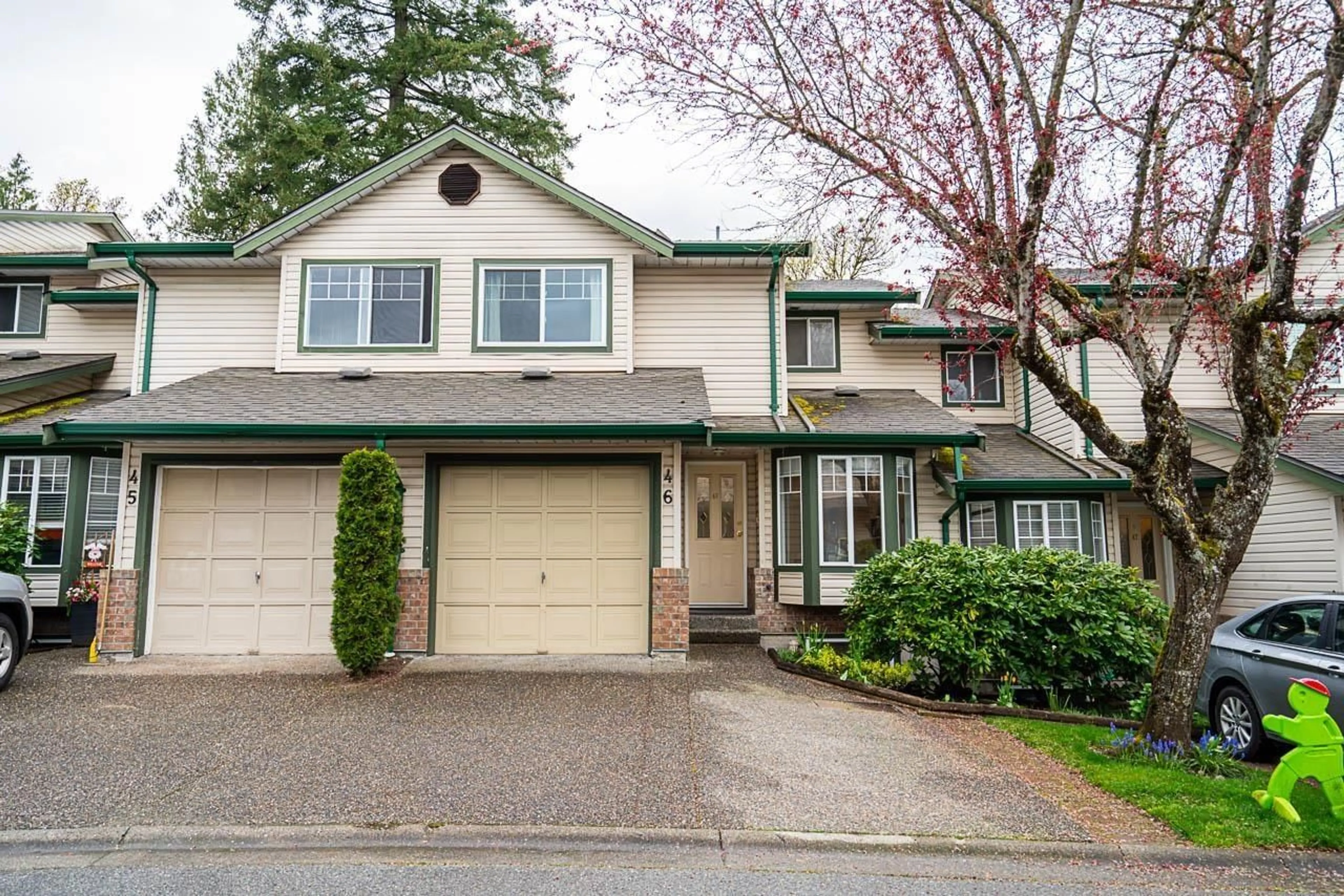 Home with vinyl exterior material, street for 46 - 8863 216, Langley British Columbia V1M2G9