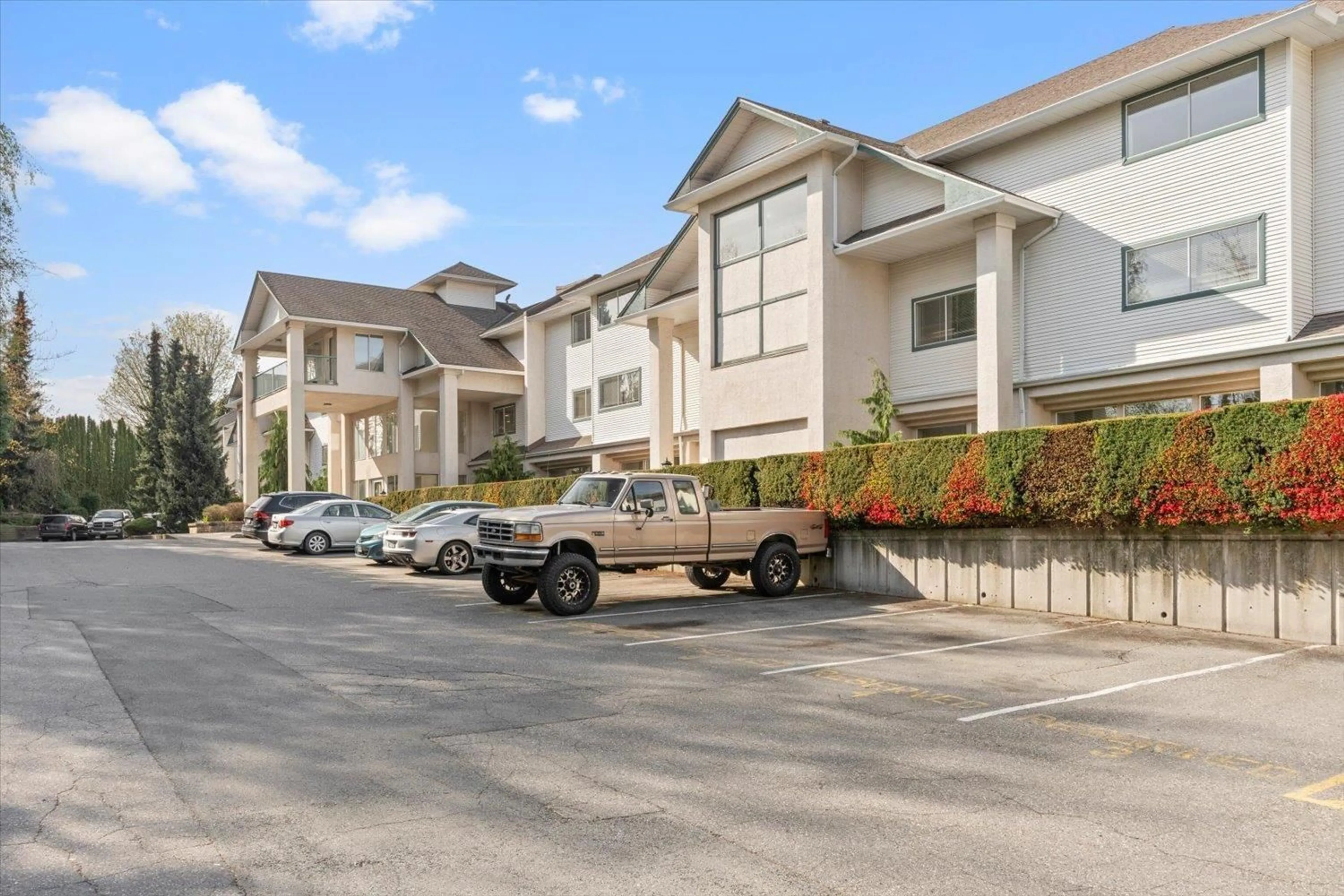 Unknown for 104 - 1755 SALTON, Abbotsford British Columbia V2S7C5