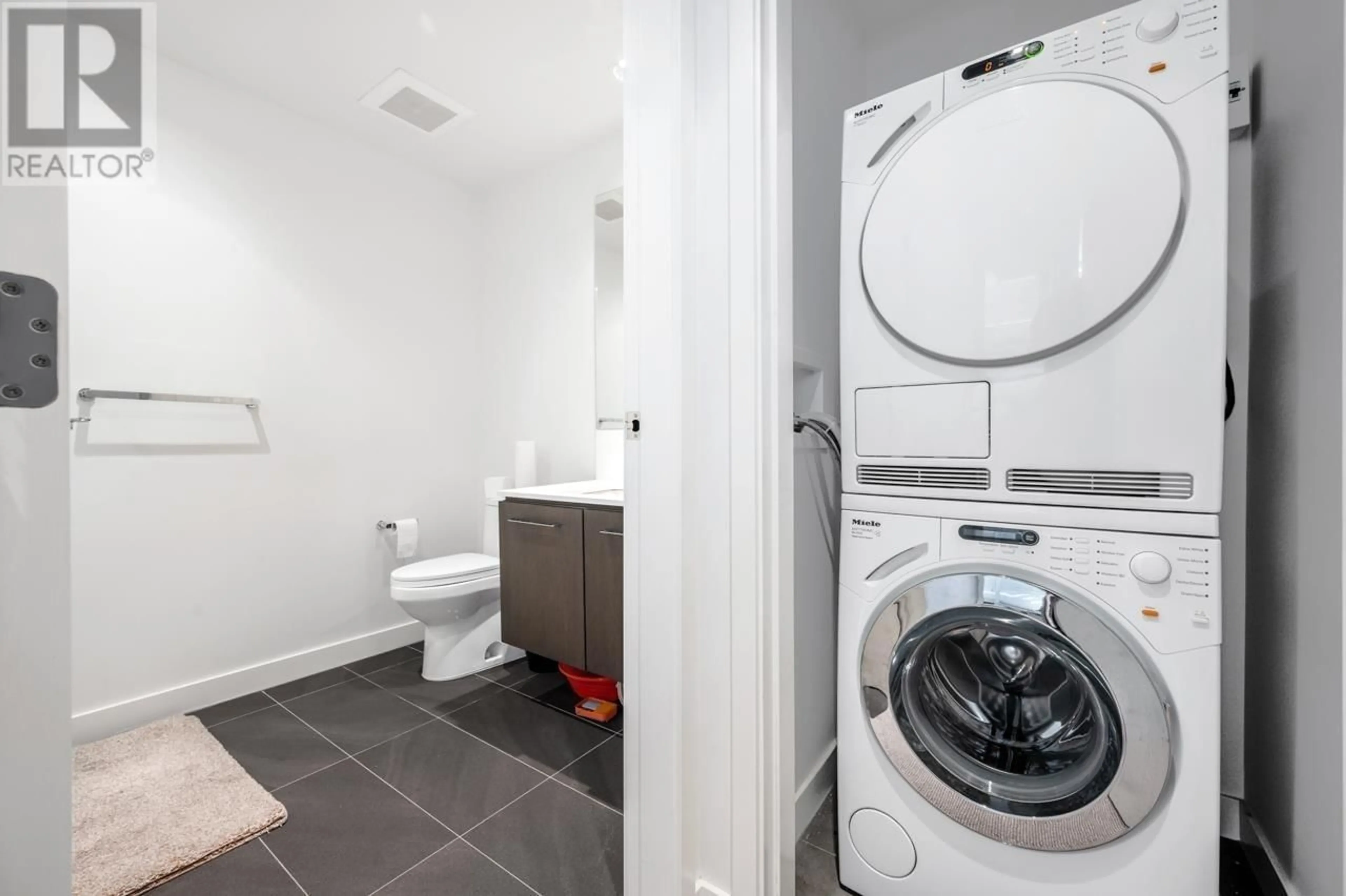 Standard bathroom, unknown for 205 - 6633 PEARSON WAY, Richmond British Columbia V7C0C4