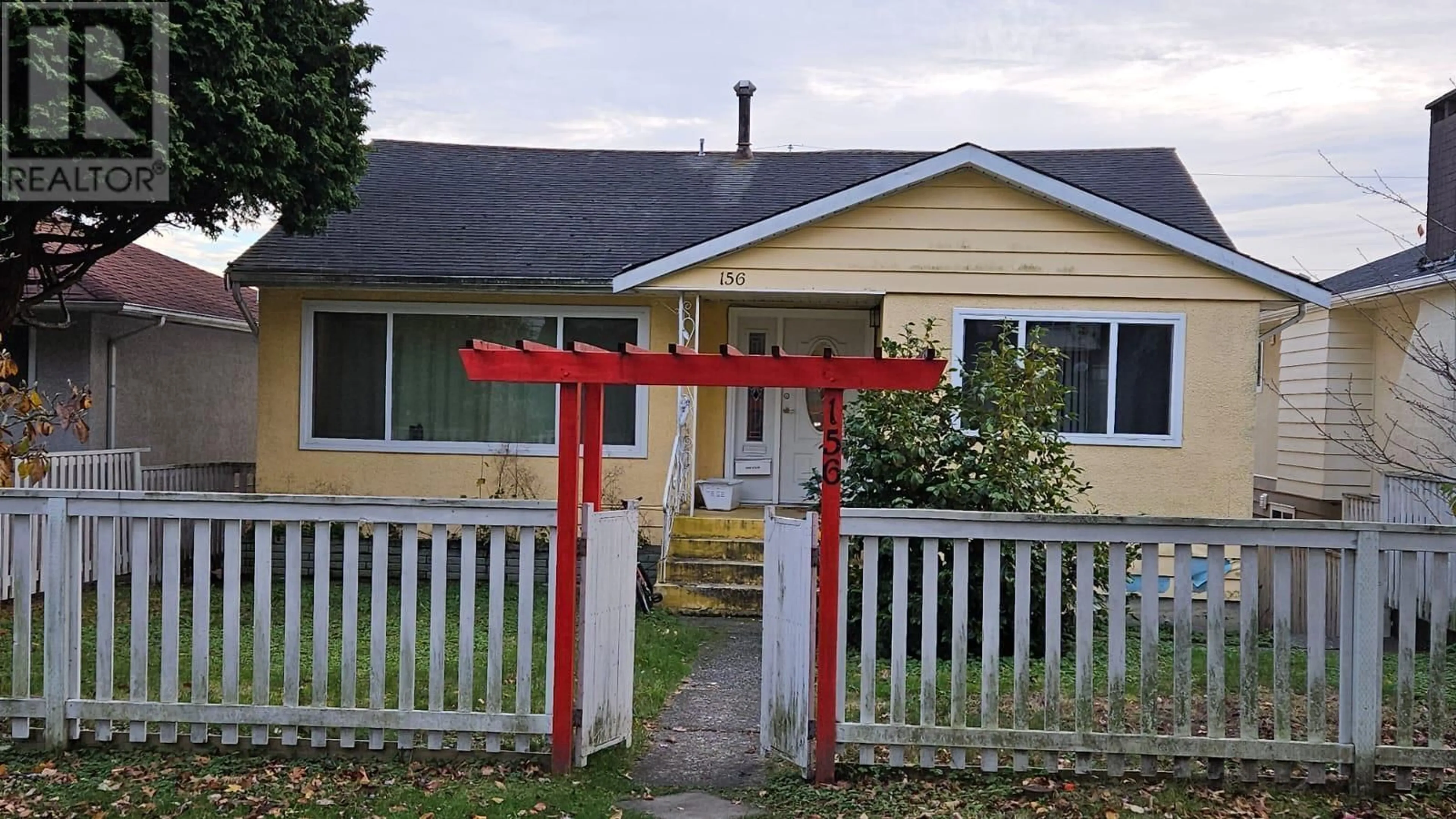 Unknown for 156 62ND AVENUE, Vancouver British Columbia V5X2E1