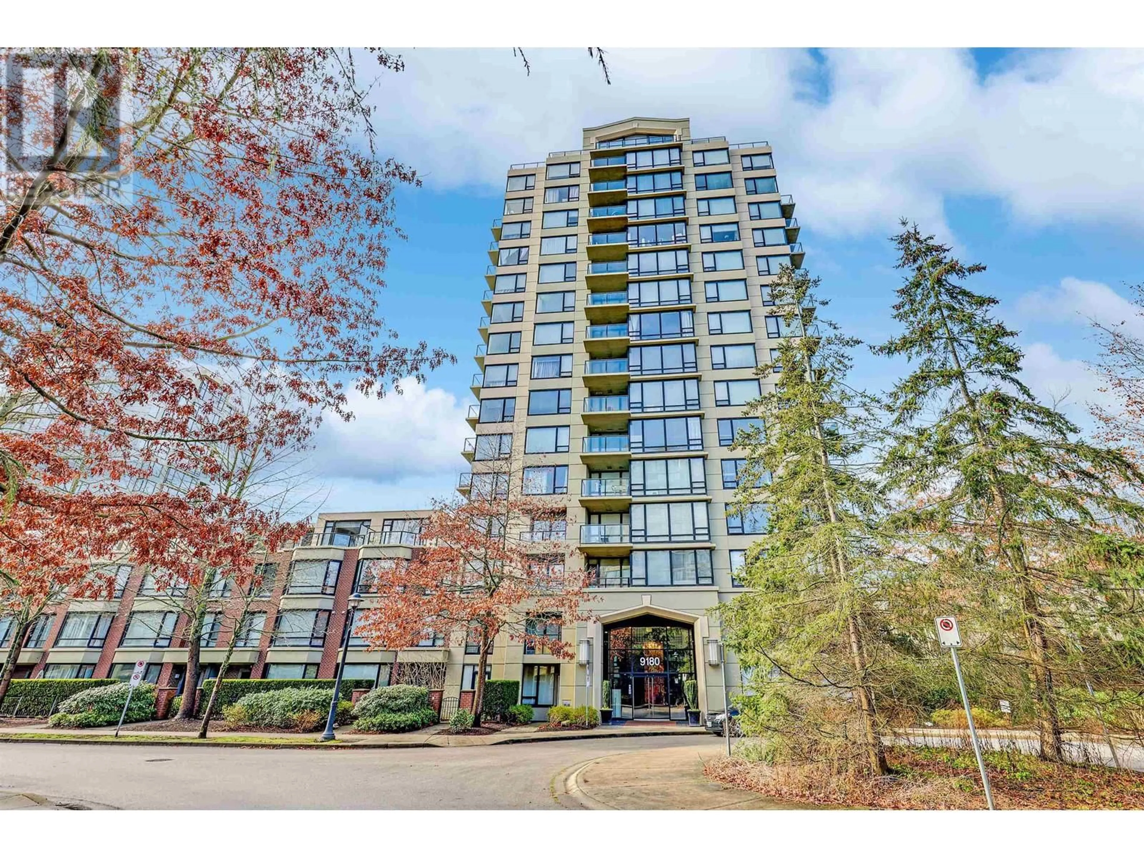 Indoor foyer for 1306 - 9180 HEMLOCK DRIVE, Richmond British Columbia V6Y4J5