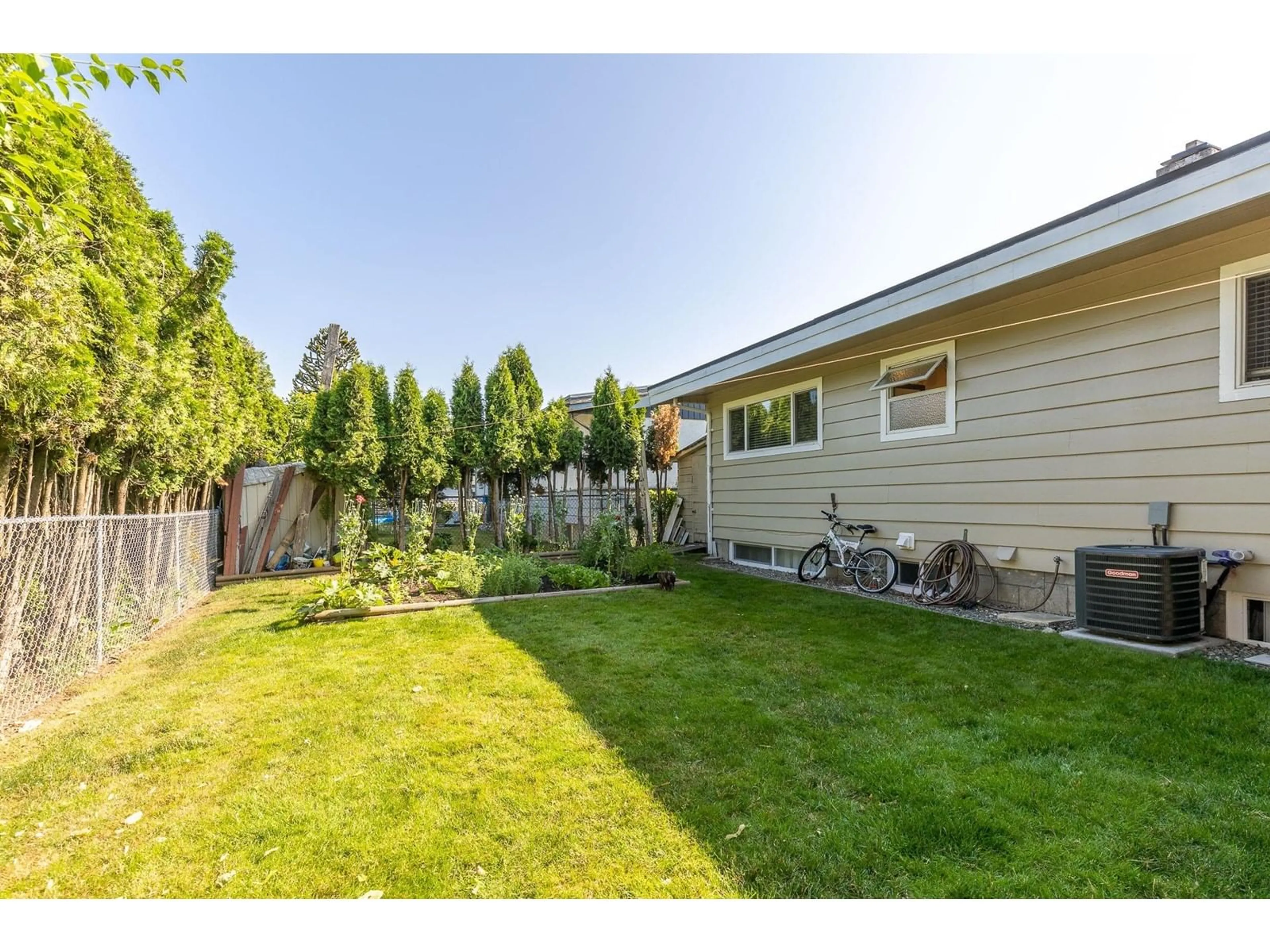 Patio, unknown for 2789 CENTENNIAL, Abbotsford British Columbia V2T2V4