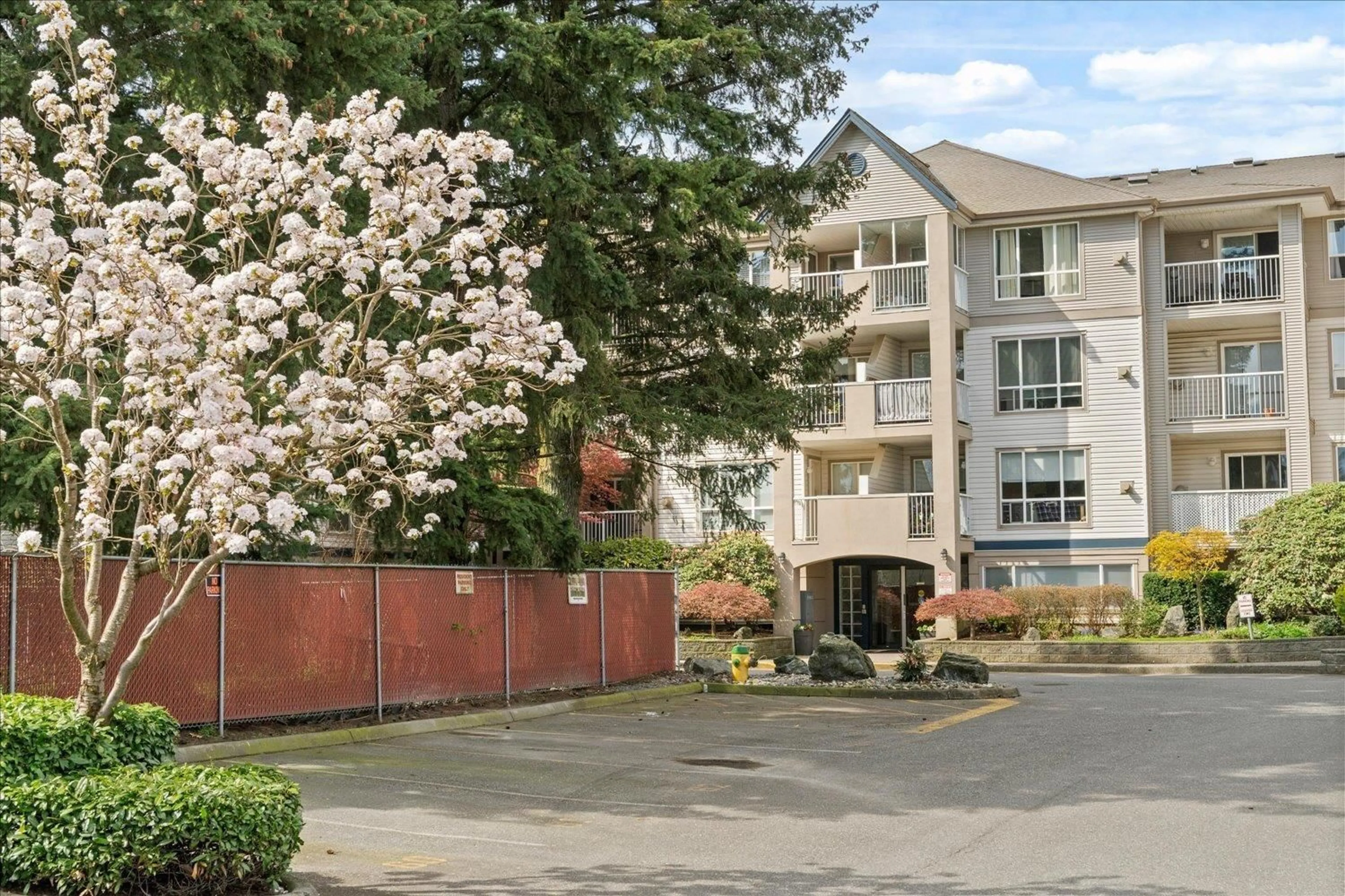 Unknown for 401 - 9165 BROADWAY STREET, Chilliwack British Columbia V2P7Z8