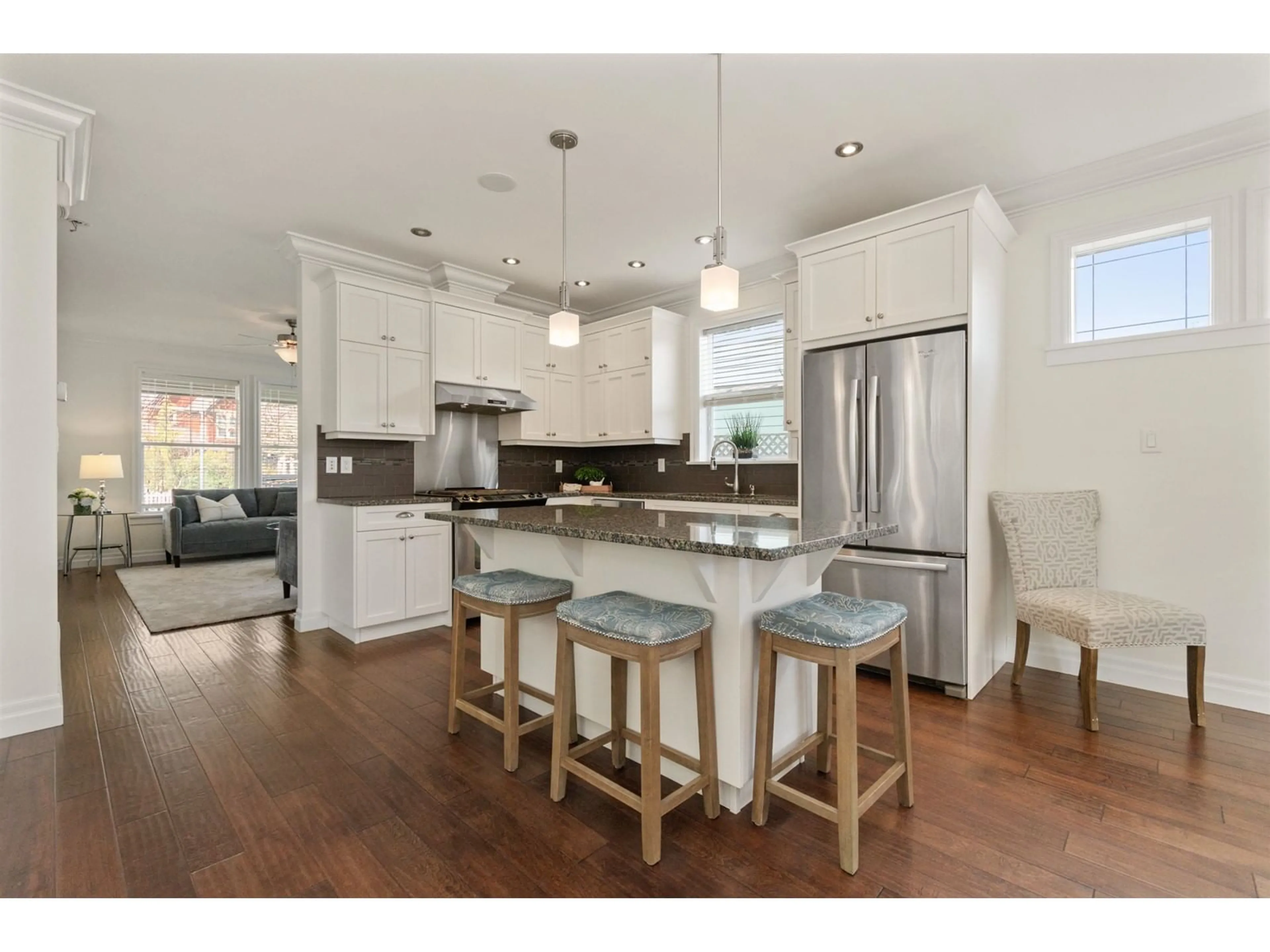 Open concept kitchen, unknown for 45252 CHEHALIS DRIVE, Chilliwack British Columbia V2R0R2