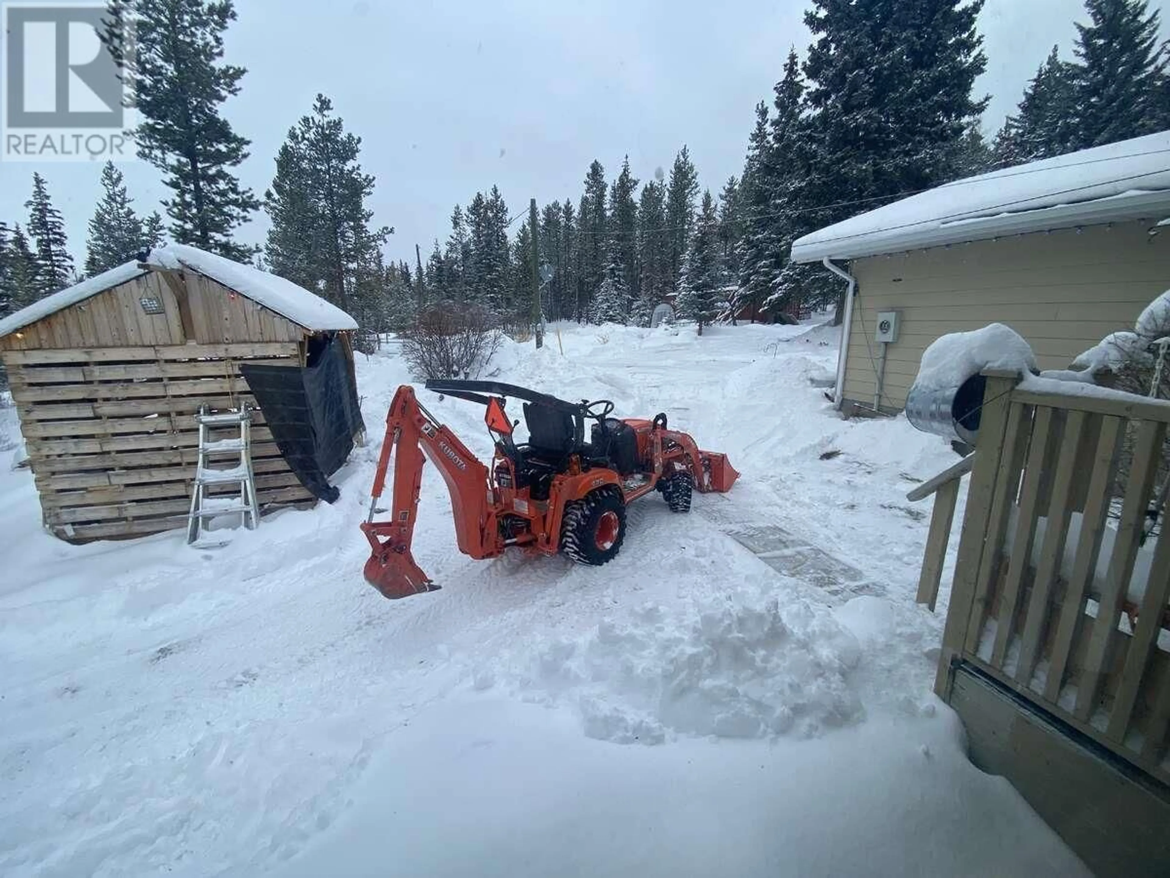 Shed for 7673 GRAHAM ROAD, Bridge Lake British Columbia V0K1E0