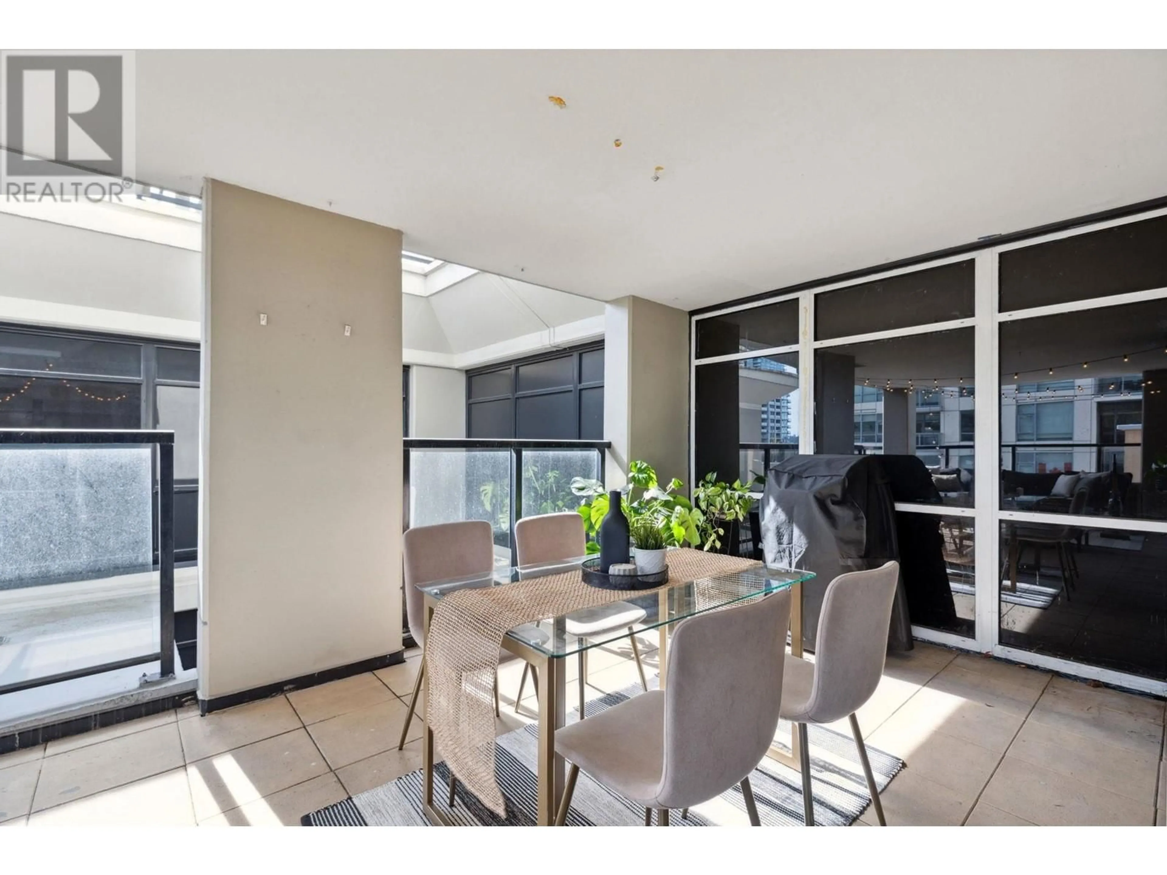Dining room, unknown for 202 - 610 VICTORIA STREET, New Westminster British Columbia V3M0A5