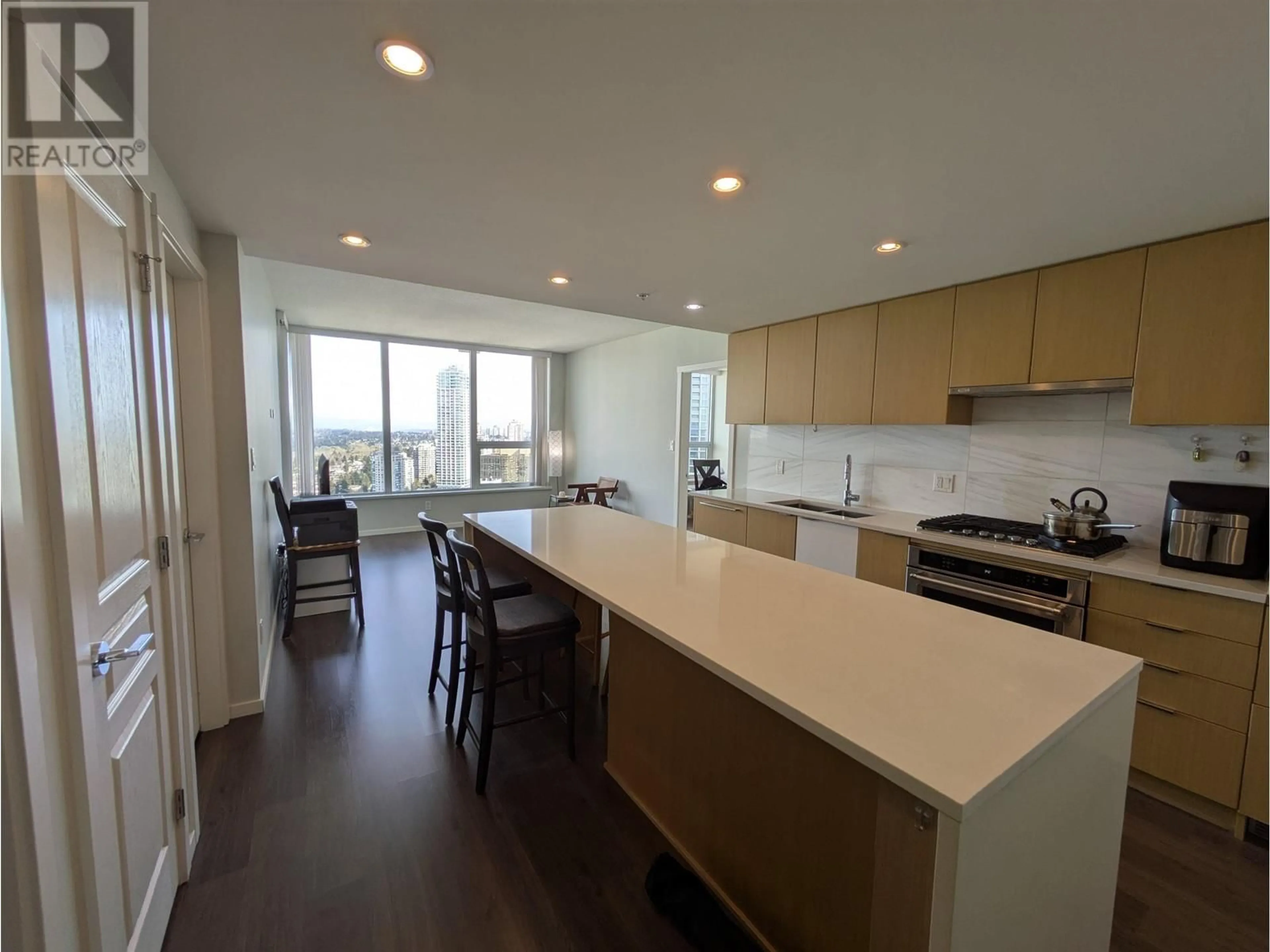 Open concept kitchen, unknown for 3502 - 5883 BARKER AVENUE, Burnaby British Columbia V5H0G4