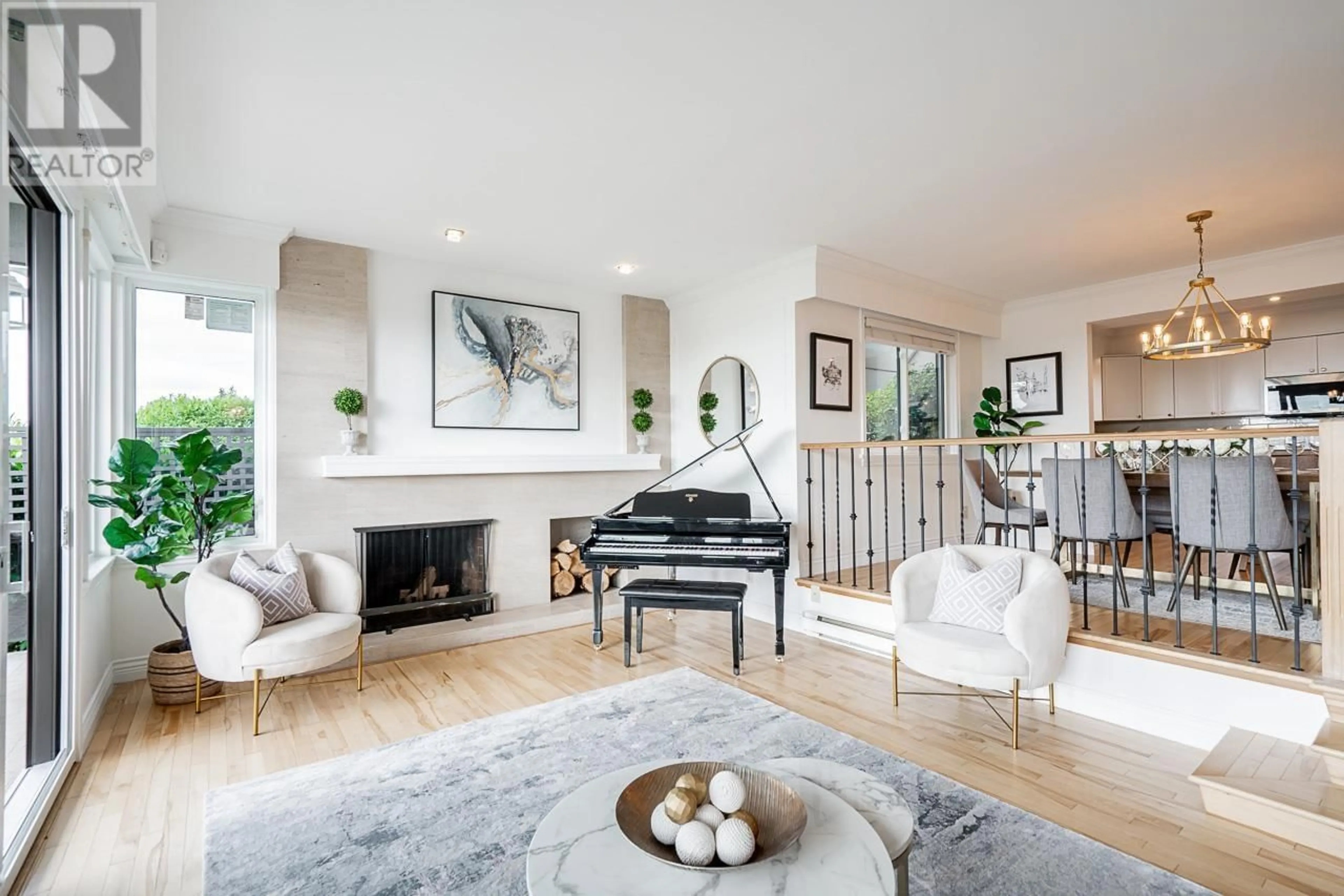 Living room with furniture, unknown for 5 - 2206 FOLKESTONE WAY, West Vancouver British Columbia V7V1B2