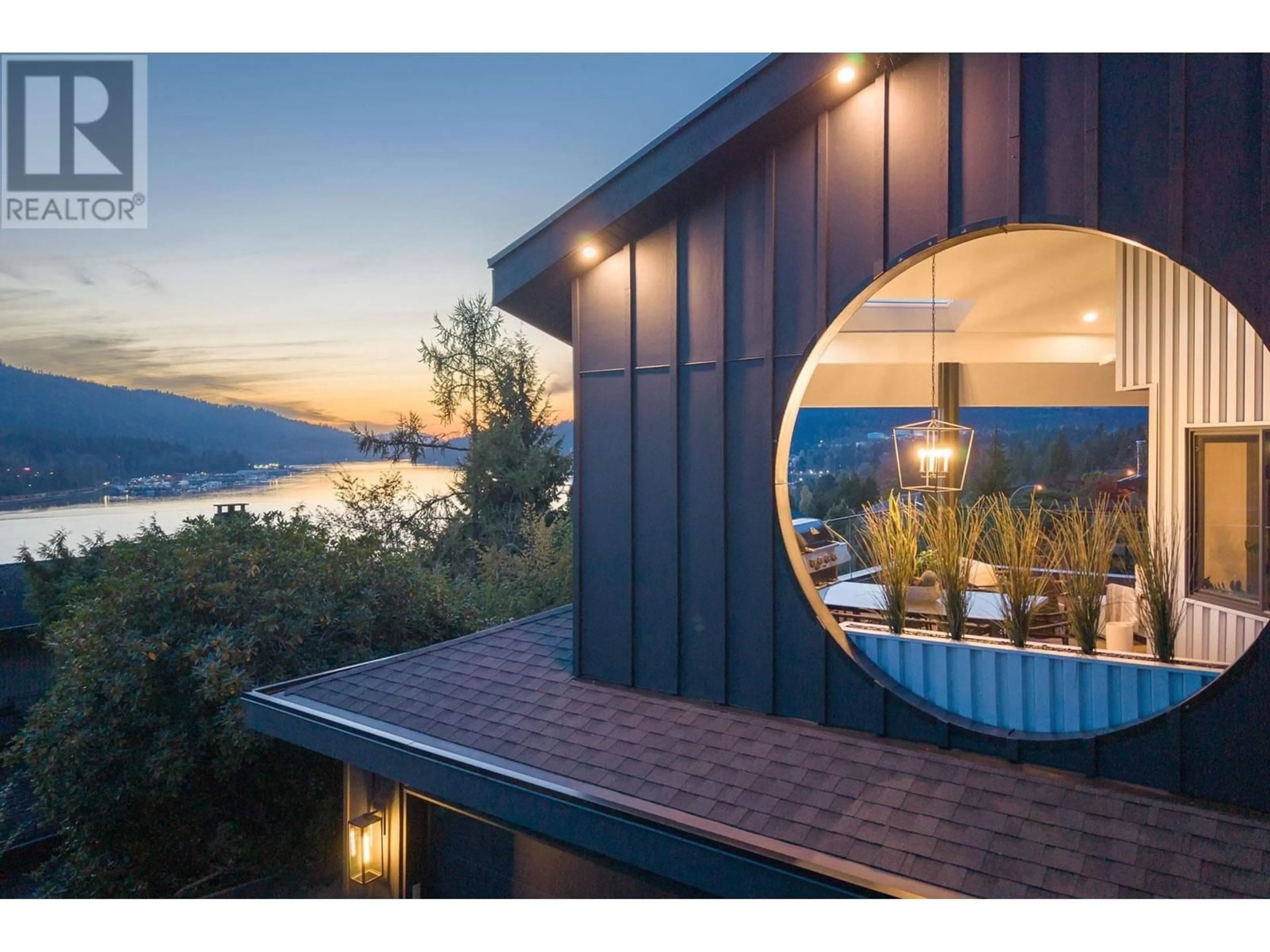 Unknown for 55 AXFORD BAY, Port Moody British Columbia V3H3R4