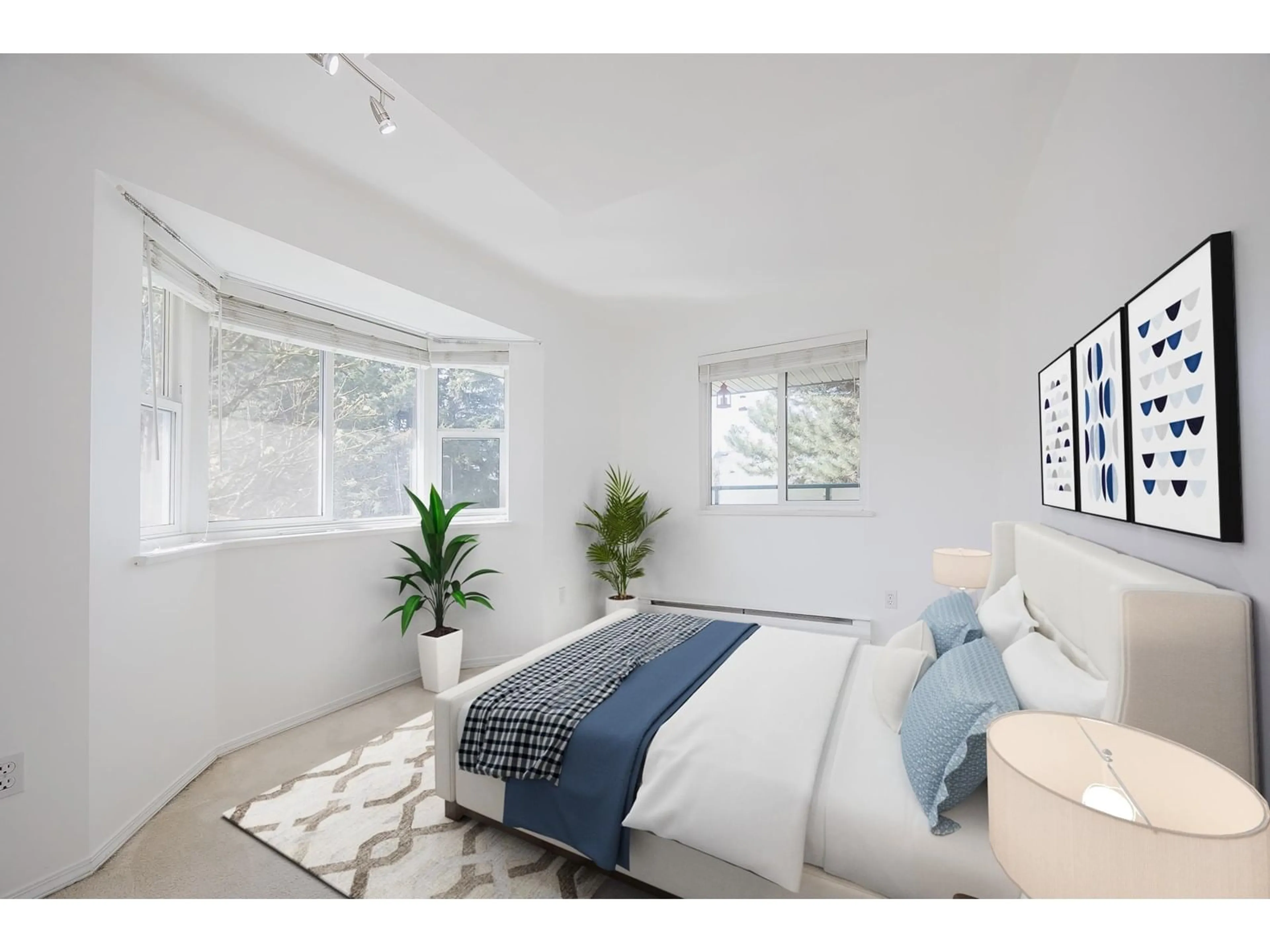 Bedroom with bed, unknown for 206 - 2962 TRETHEWEY, Abbotsford British Columbia V2T4M3