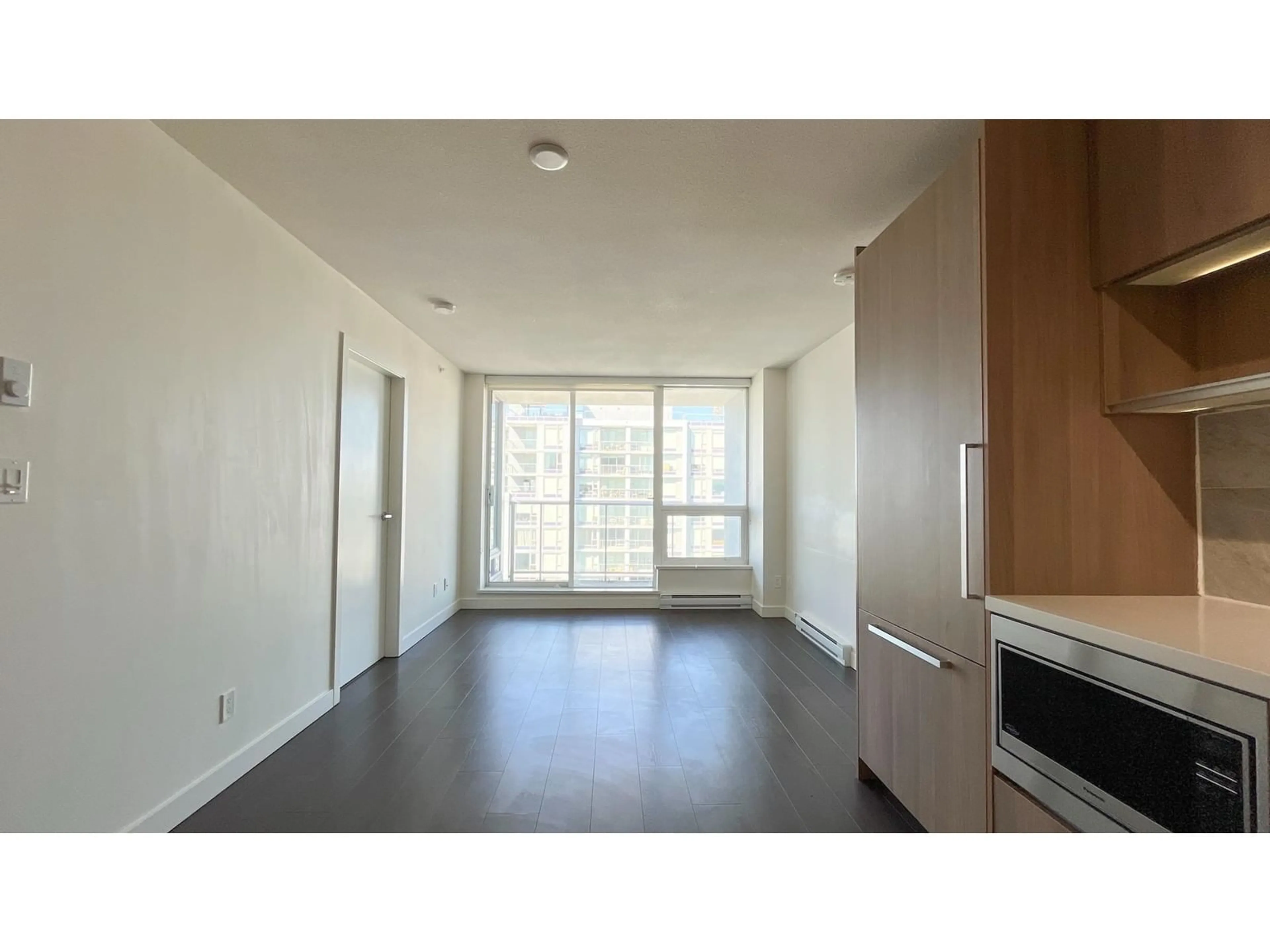 A pic of a room for 4505 - 13750 100, Surrey British Columbia V3T0L3