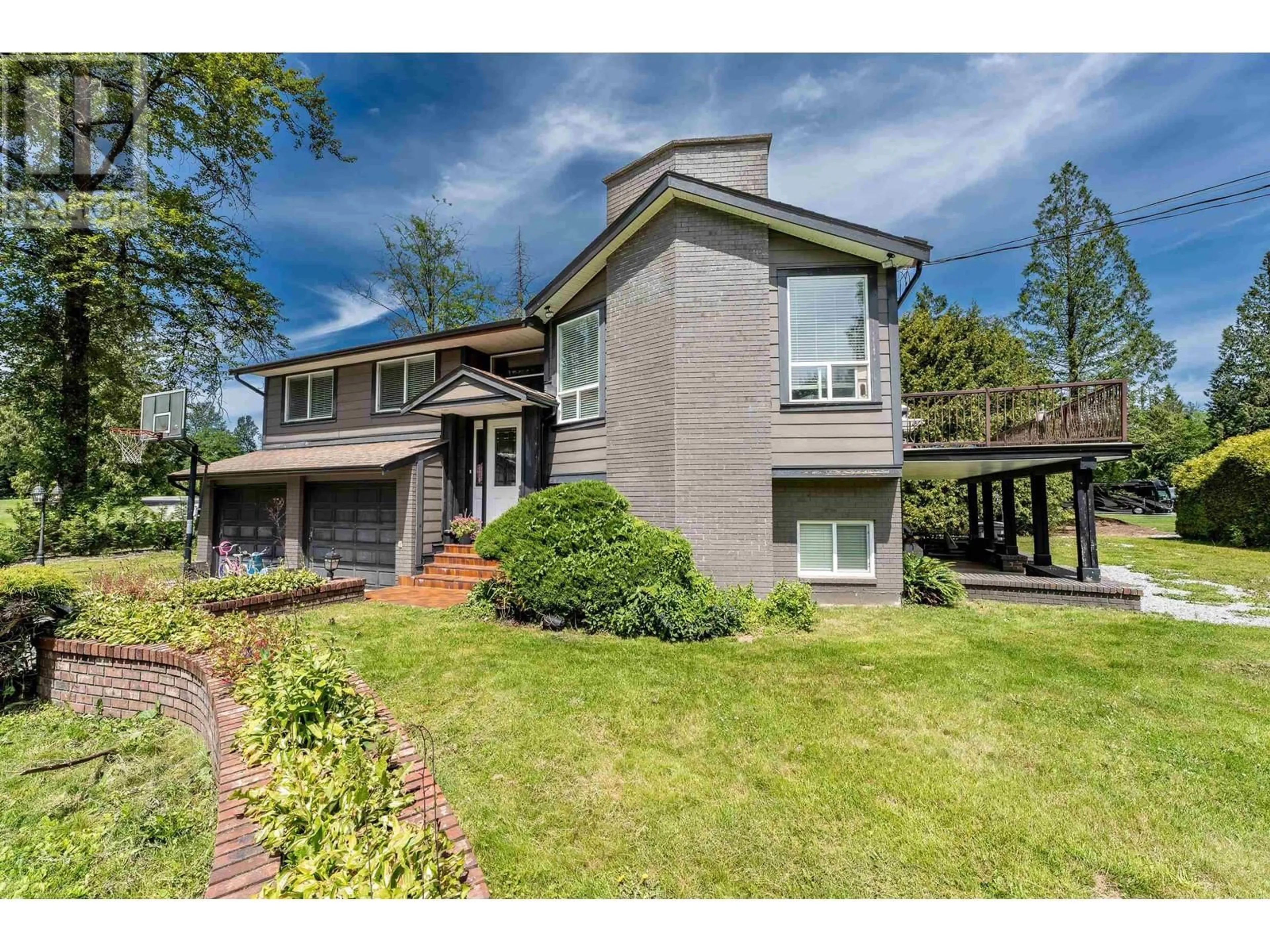 A pic from outside/outdoor area/front of a property/back of a property/a pic from drone, unknown for 25975 116 AVENUE, Maple Ridge British Columbia V4R1Z6