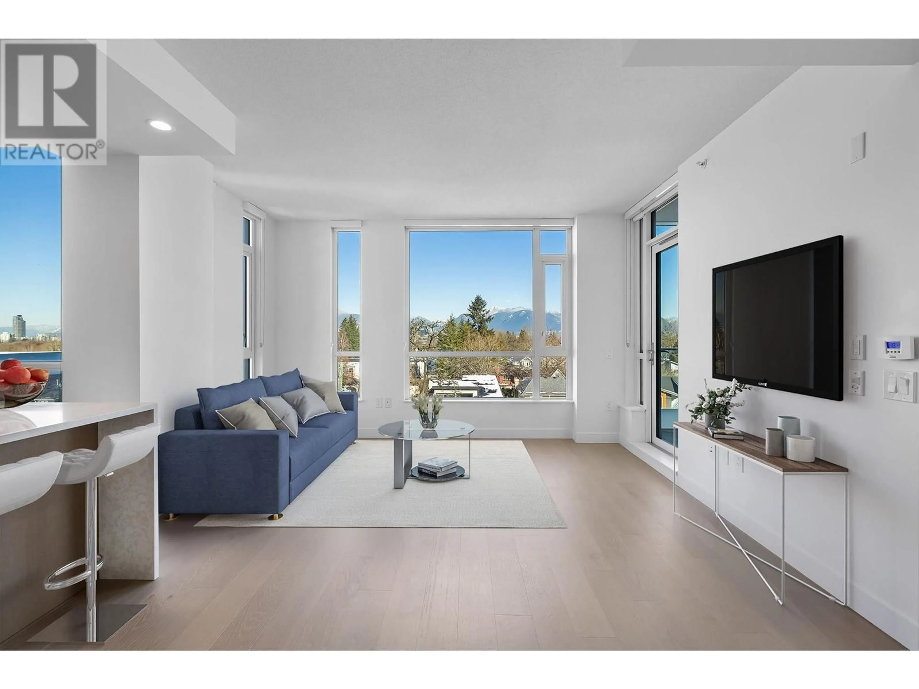 Living room with furniture, unknown for 405 - 469 KING EDWARD AVENUE, Vancouver British Columbia V5Y2J3
